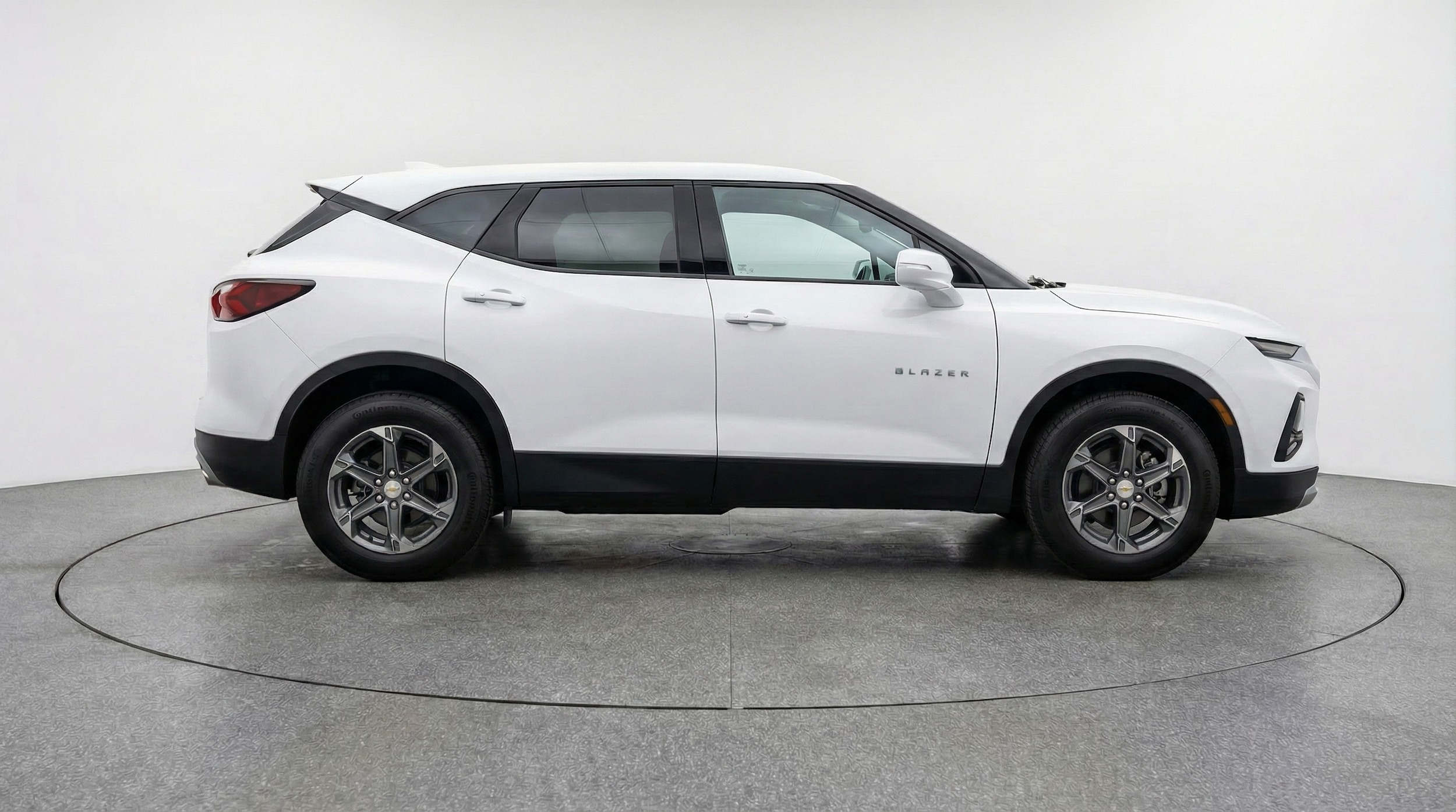 Thumbnail: 2025 Chevrolet Blazer - 8