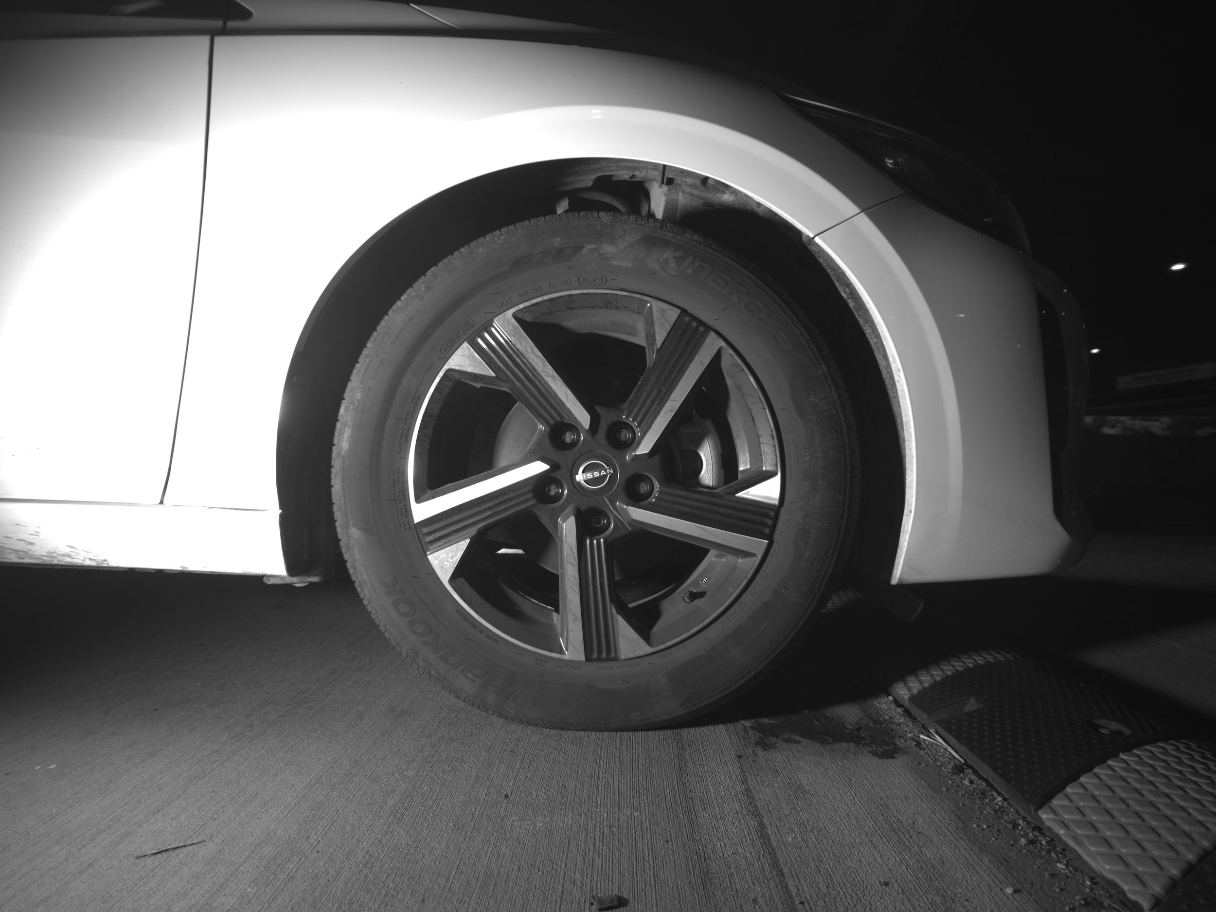 Thumbnail: 2025 Nissan Sentra - 10