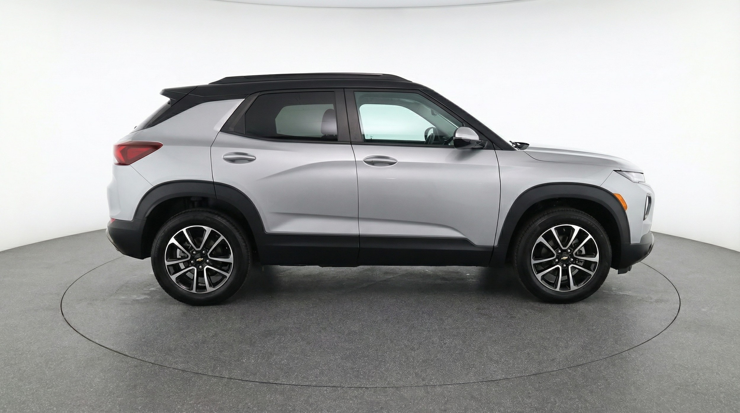 Thumbnail: 2025 Chevrolet TrailBlazer - 8