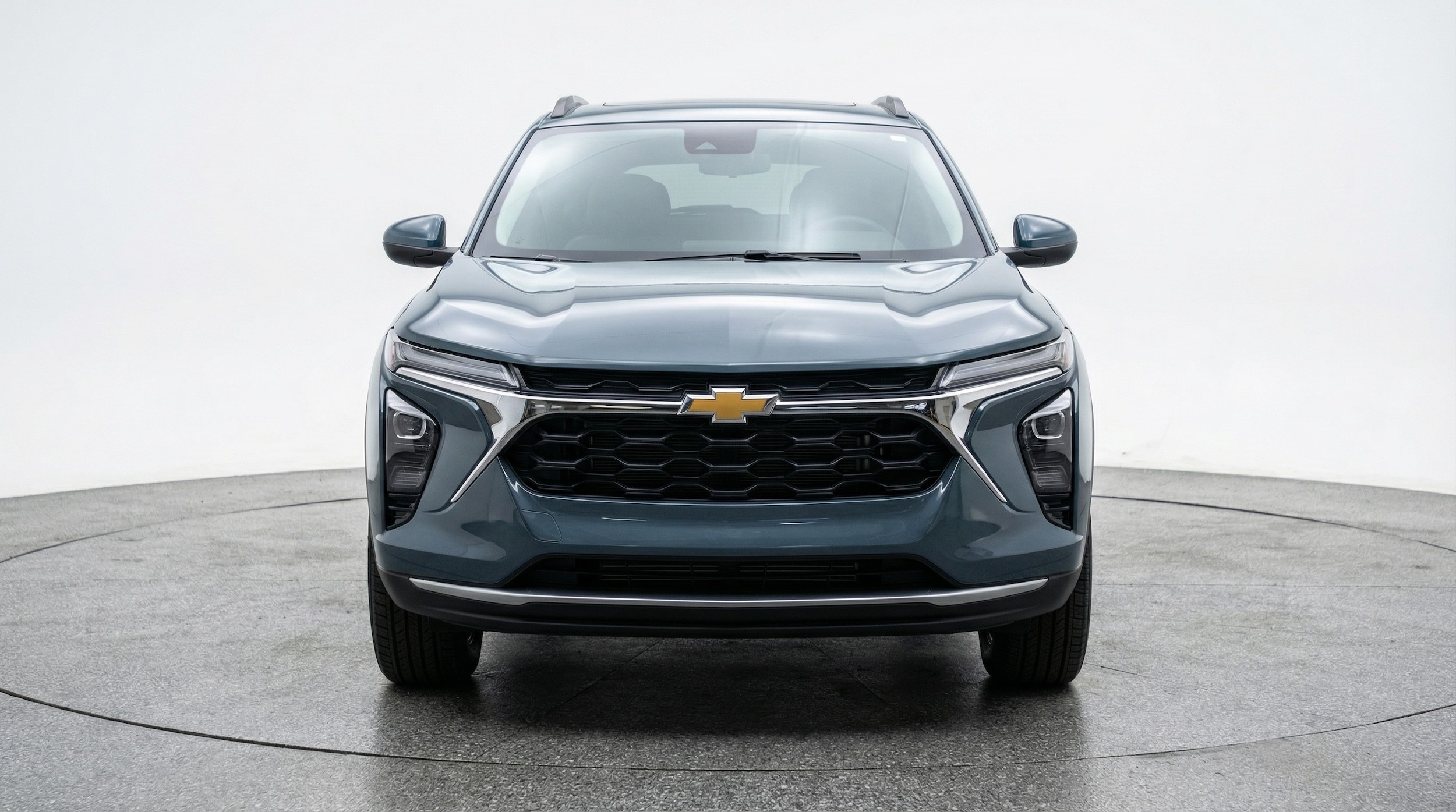 Thumbnail: 2025 Chevrolet Trax - 2