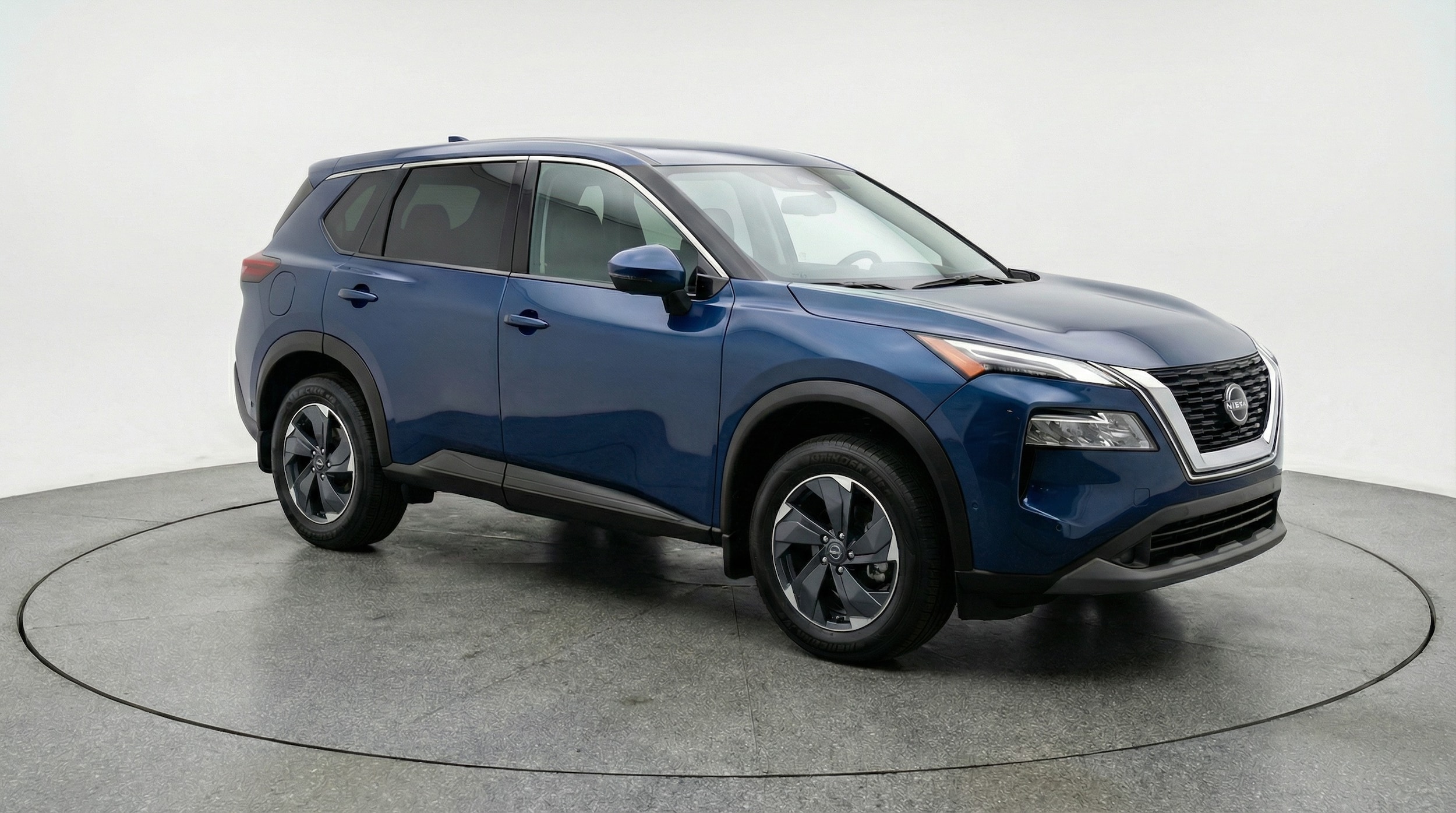 Thumbnail: 2025 Nissan Rogue - 1