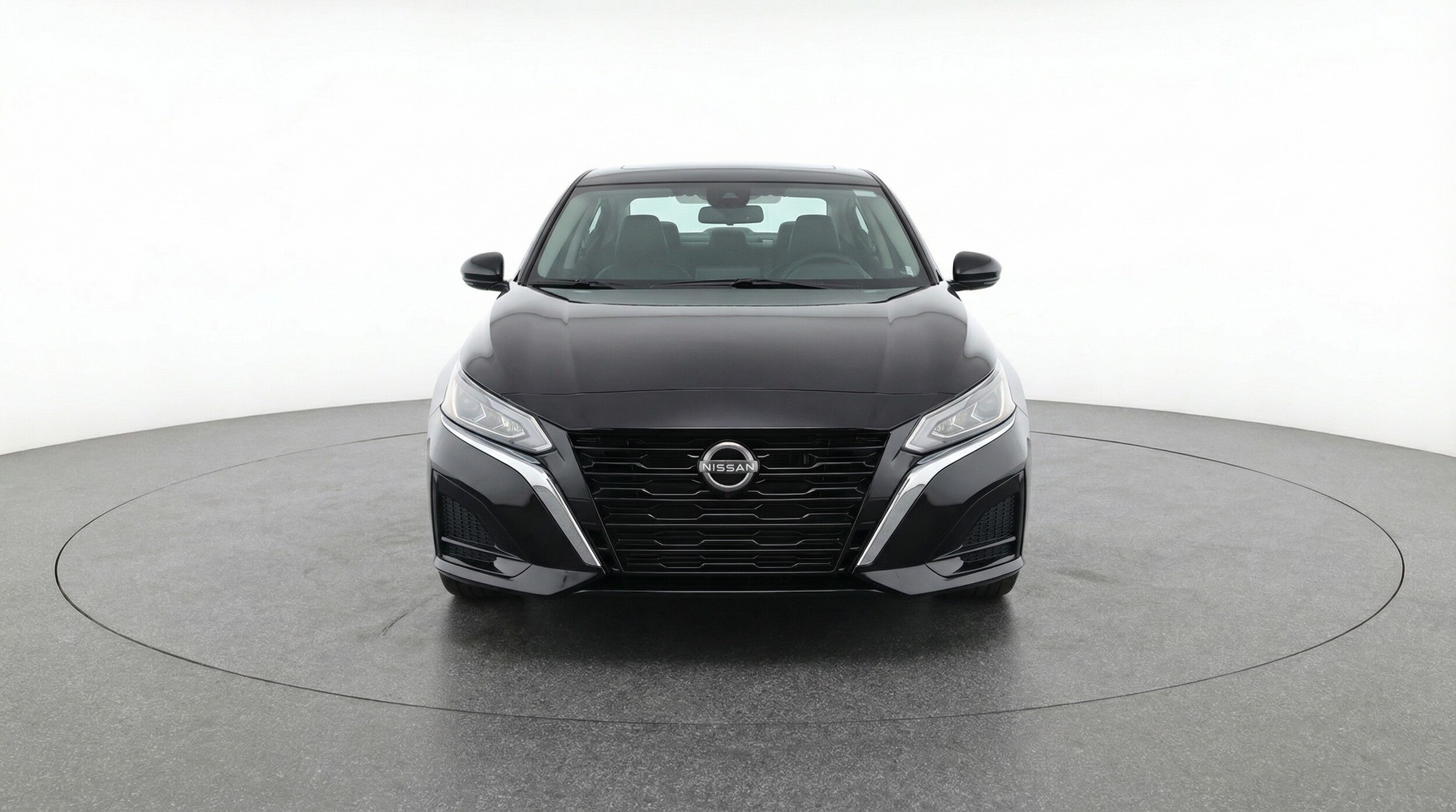 Thumbnail: 2025 Nissan Altima - 2