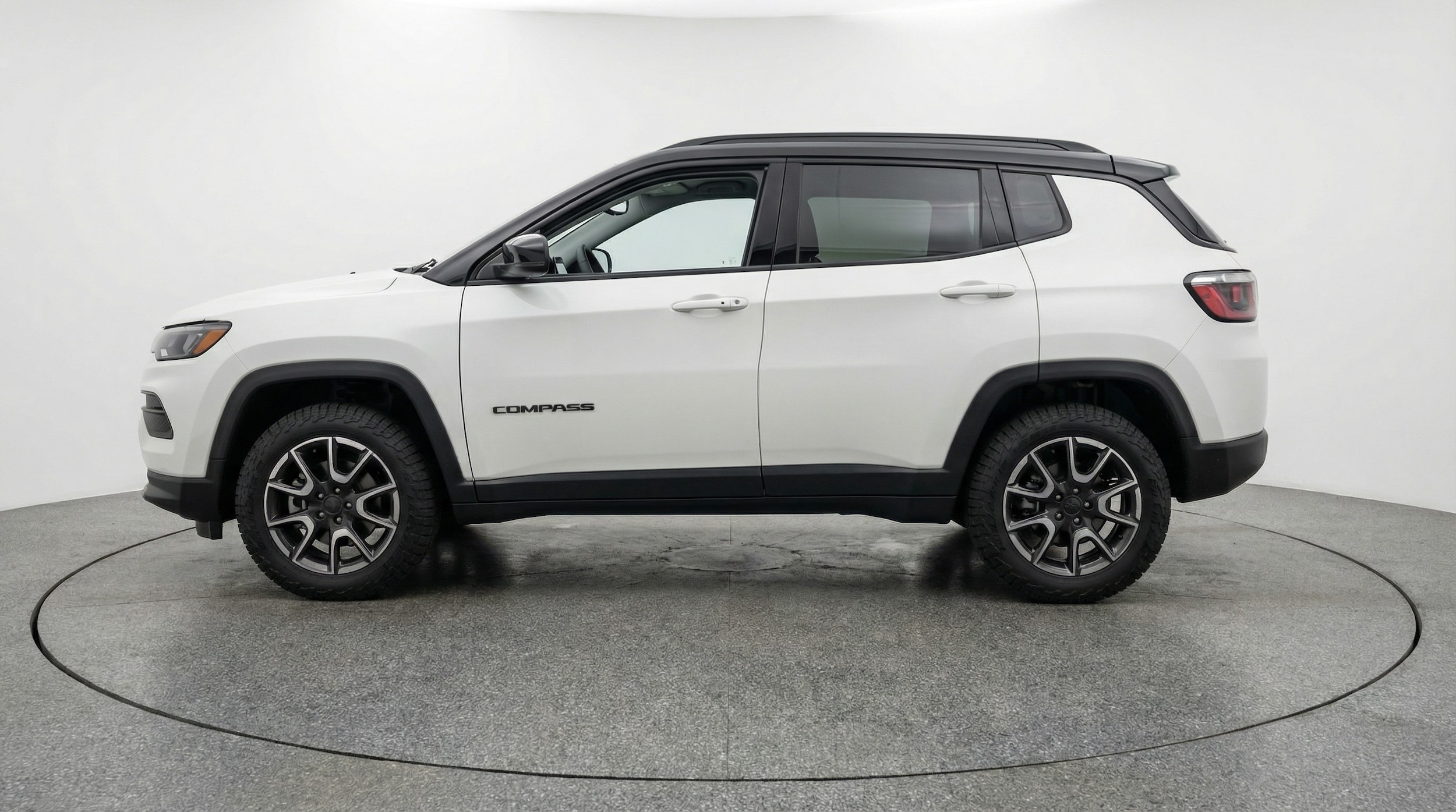 Thumbnail: 2025 Jeep Compass - 4