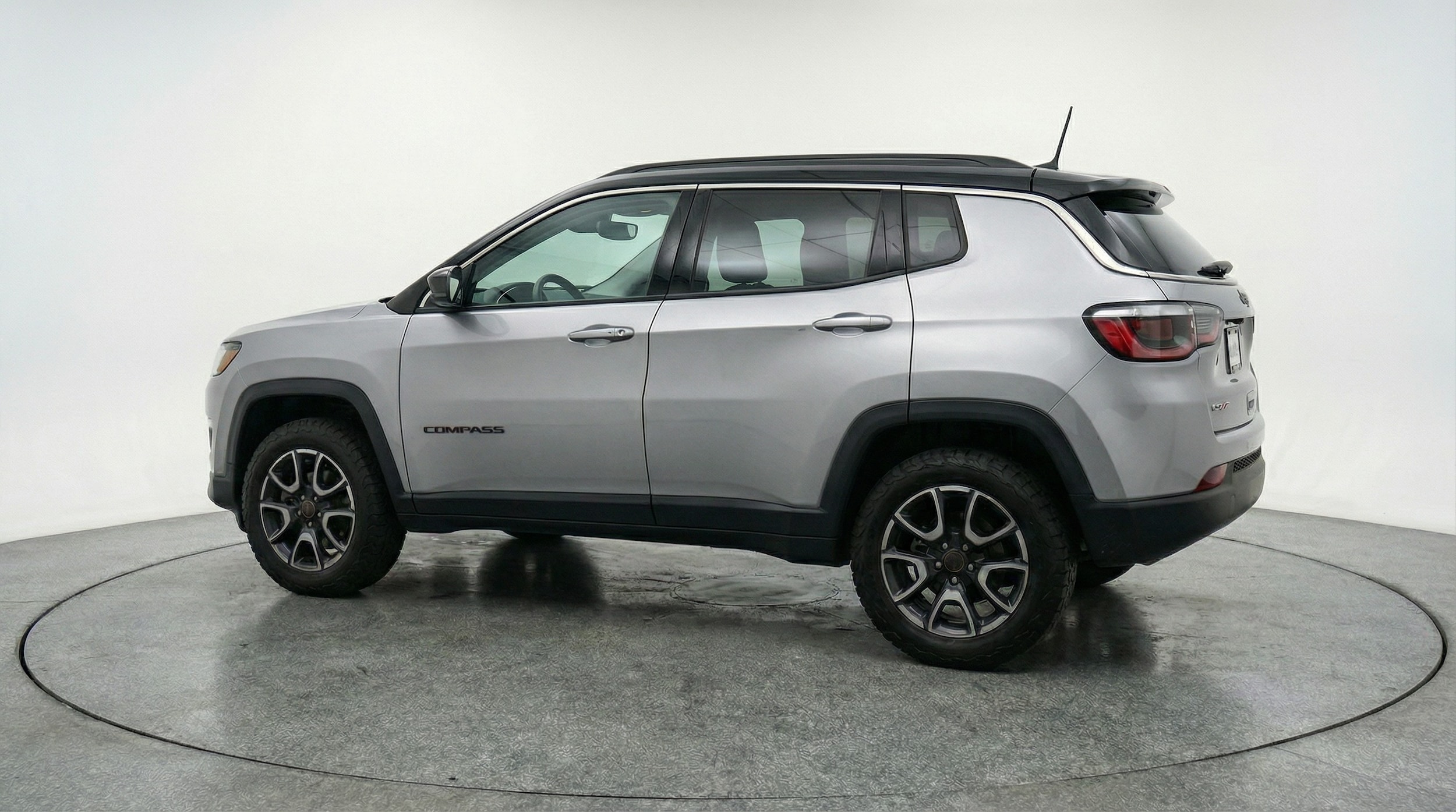 Thumbnail: 2025 Jeep Compass - 5