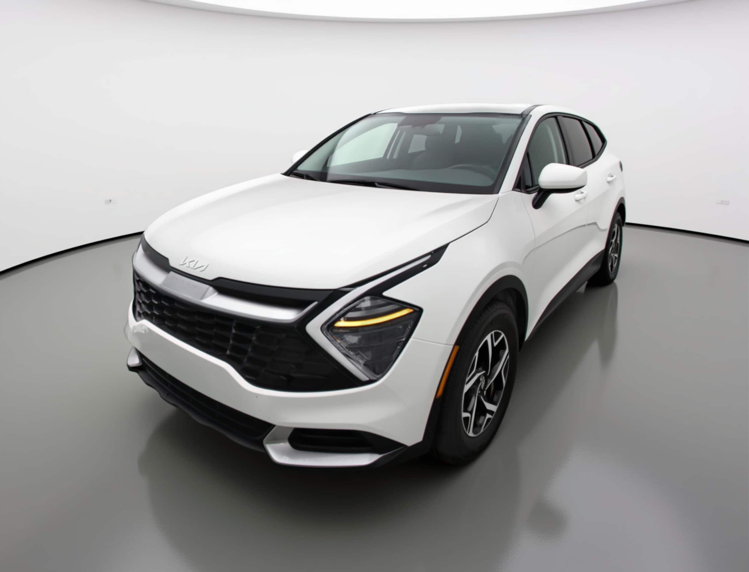 Thumbnail: 2025 Kia Sportage - 3