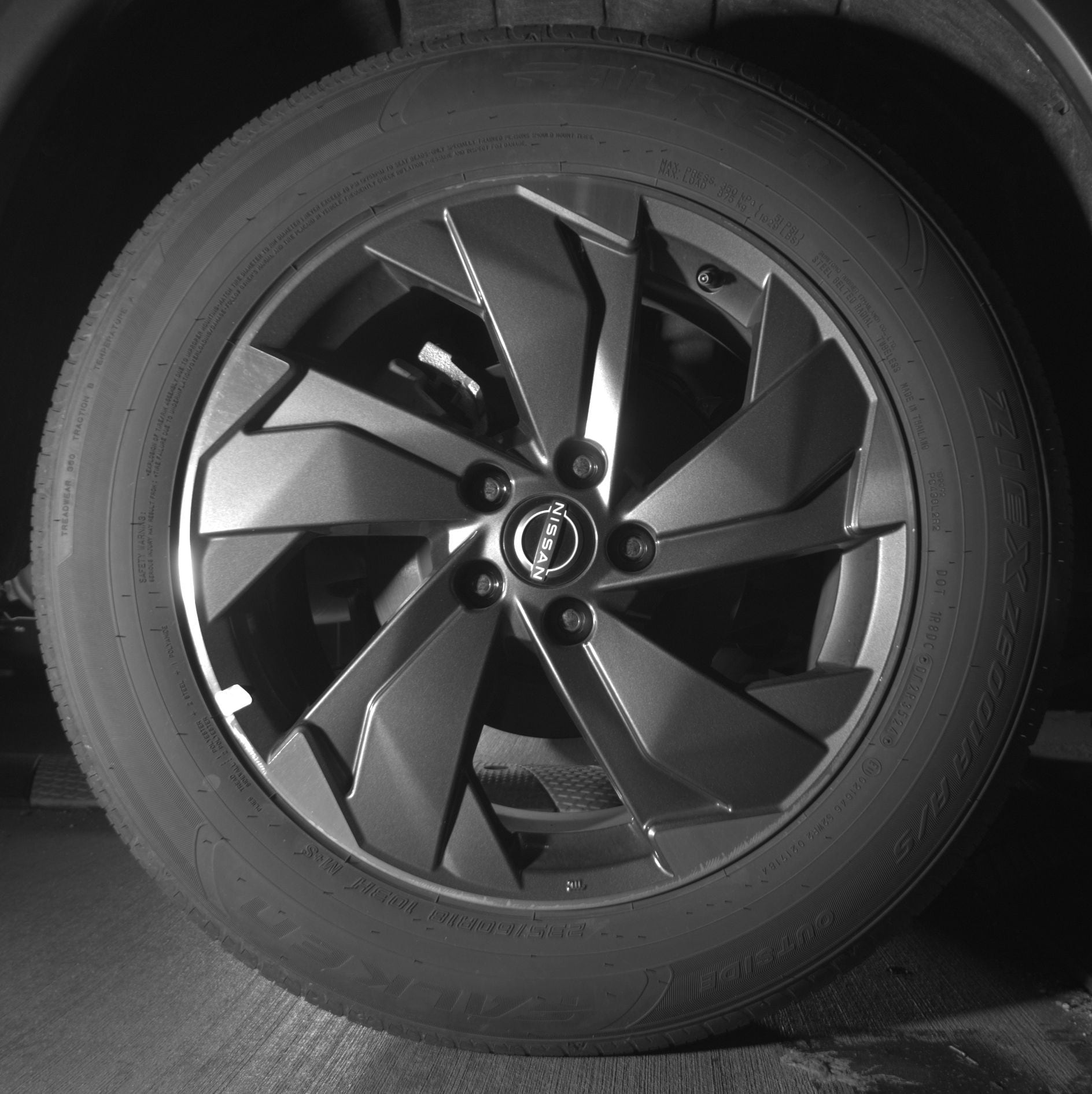 Thumbnail: 2025 Nissan Rogue - 12