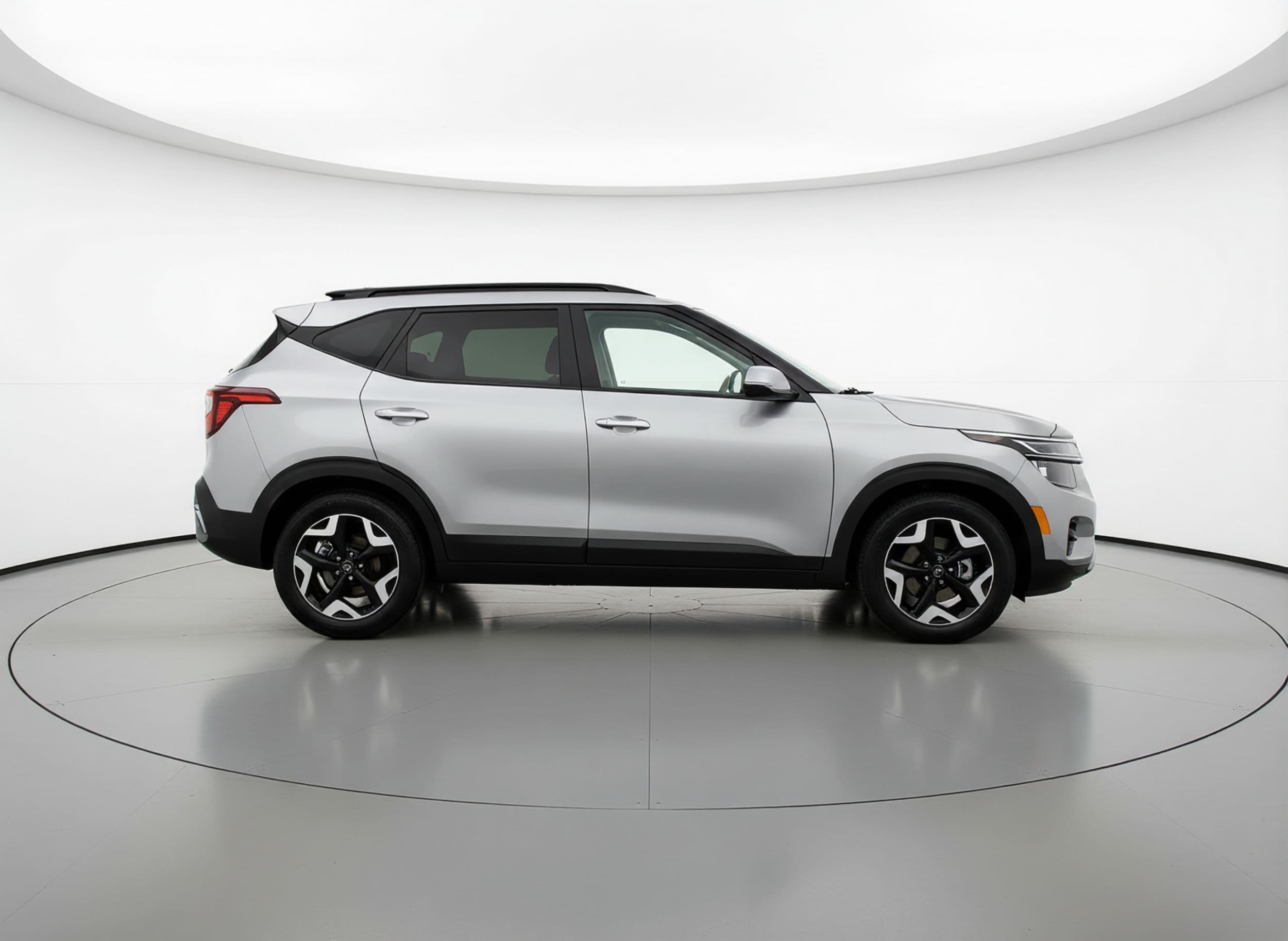 Thumbnail: 2025 Kia Seltos - 8