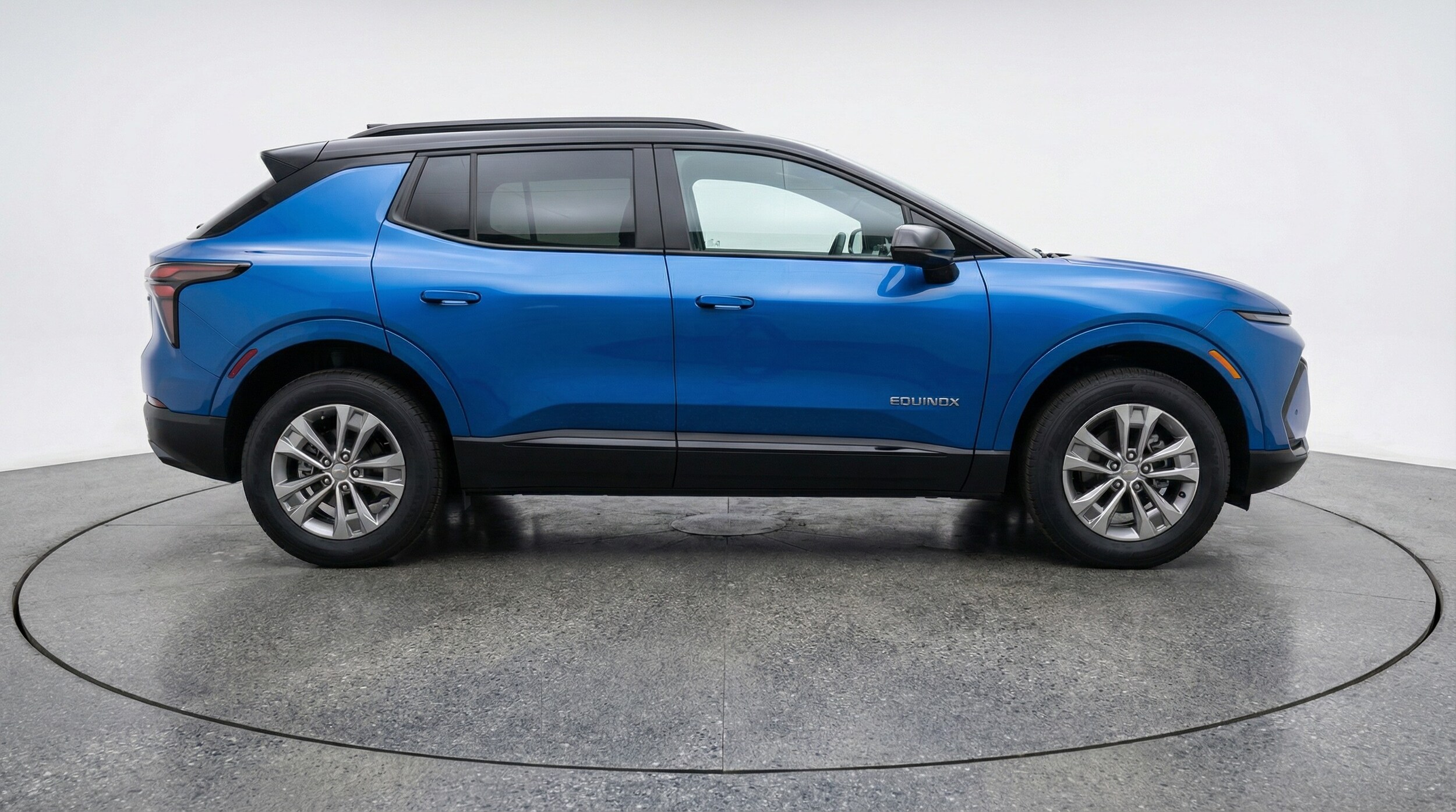 Thumbnail: 2025 Chevrolet Equinox - 8