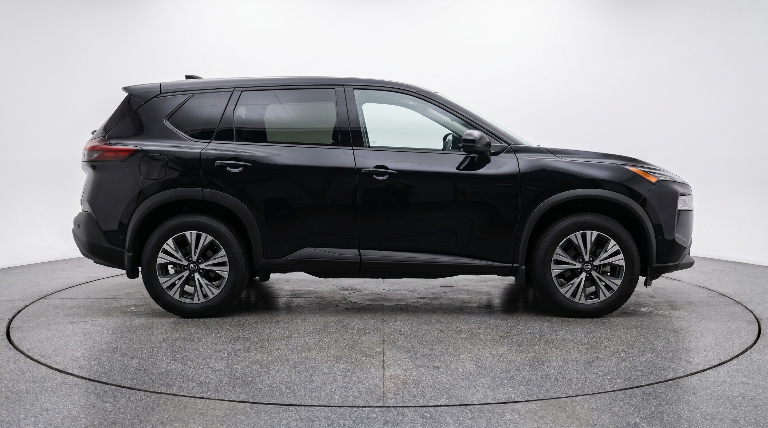 Thumbnail: 2023 Nissan Rogue - 8