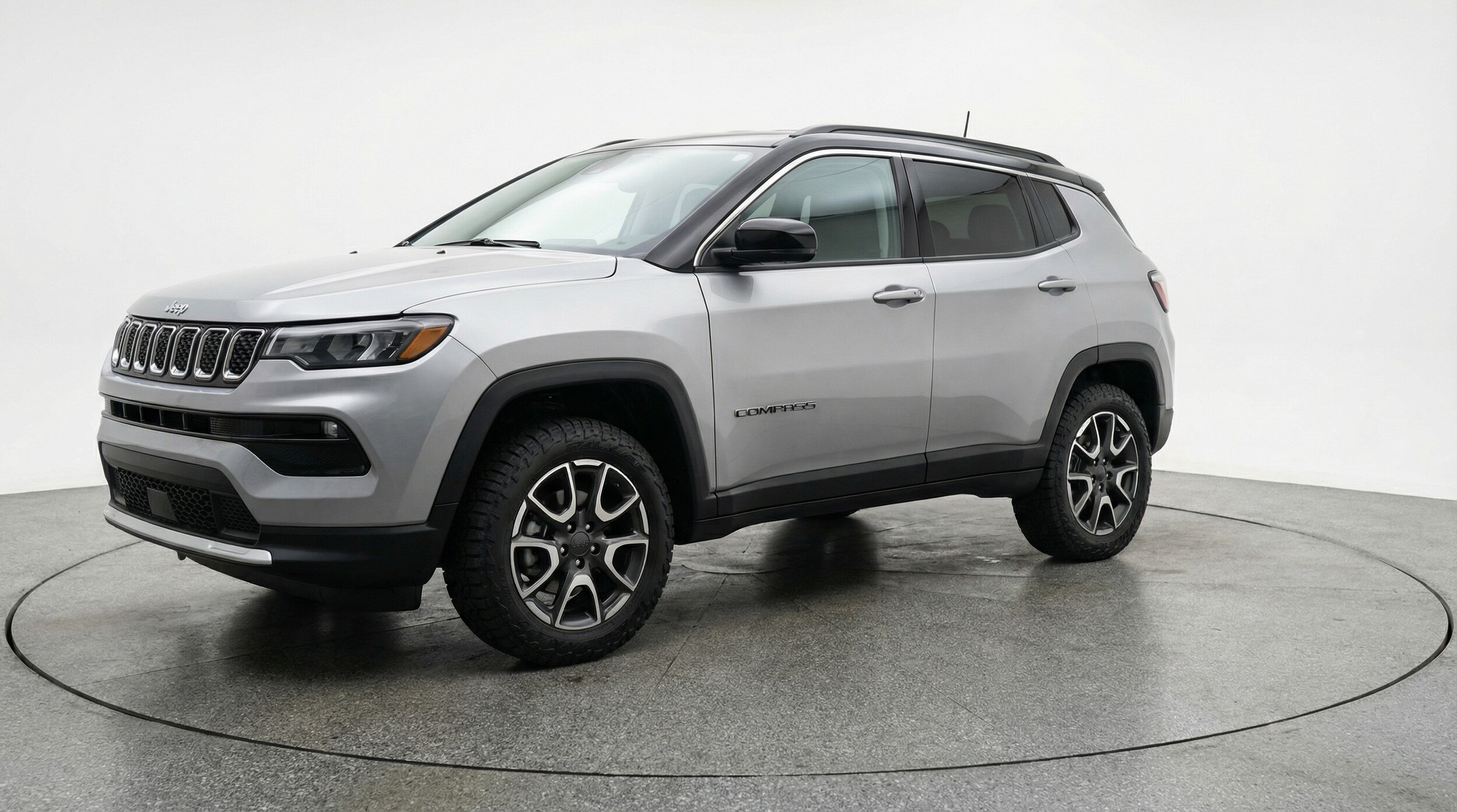 Thumbnail: 2025 Jeep Compass - 3