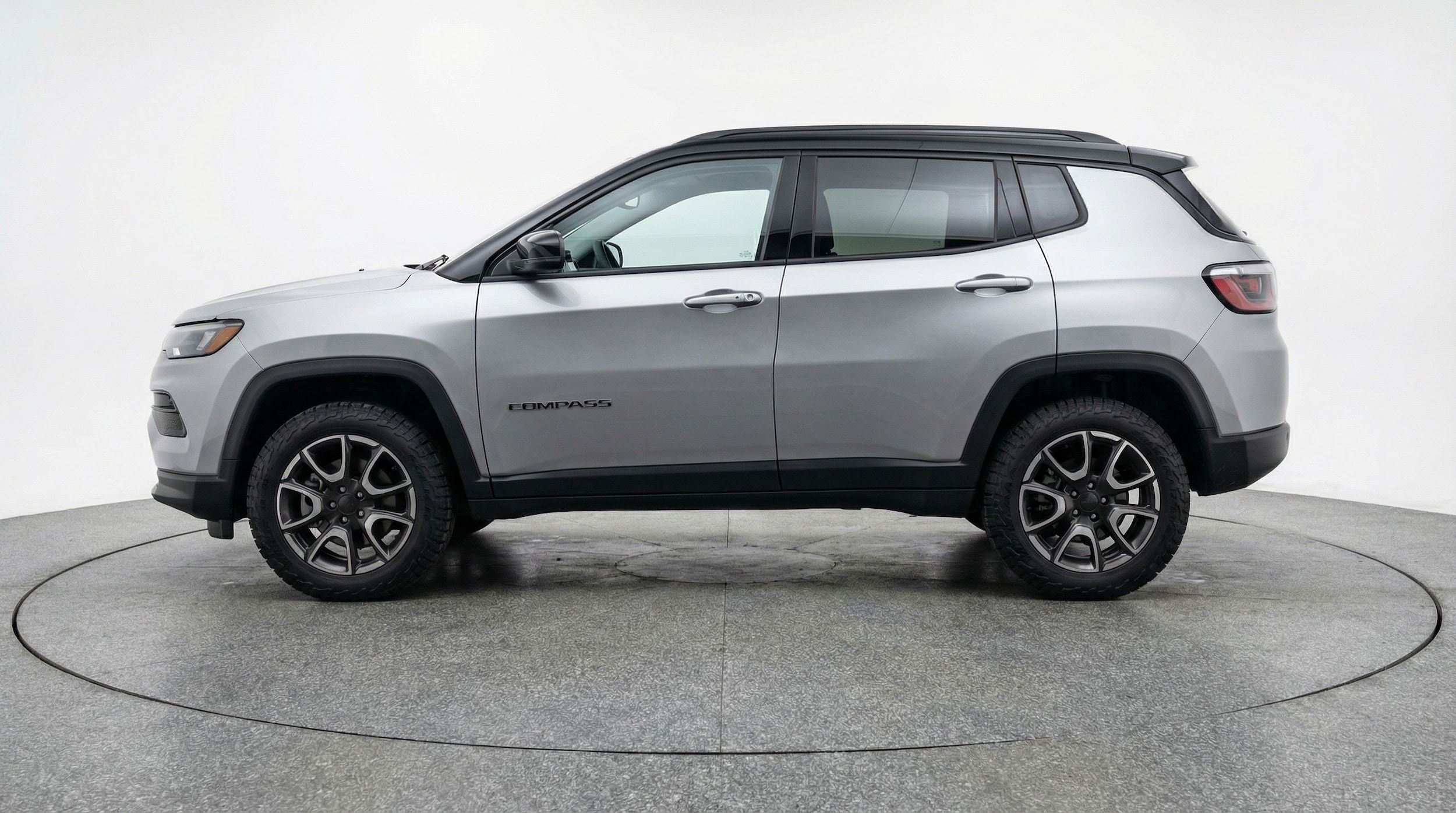 Thumbnail: 2025 Jeep Compass - 4