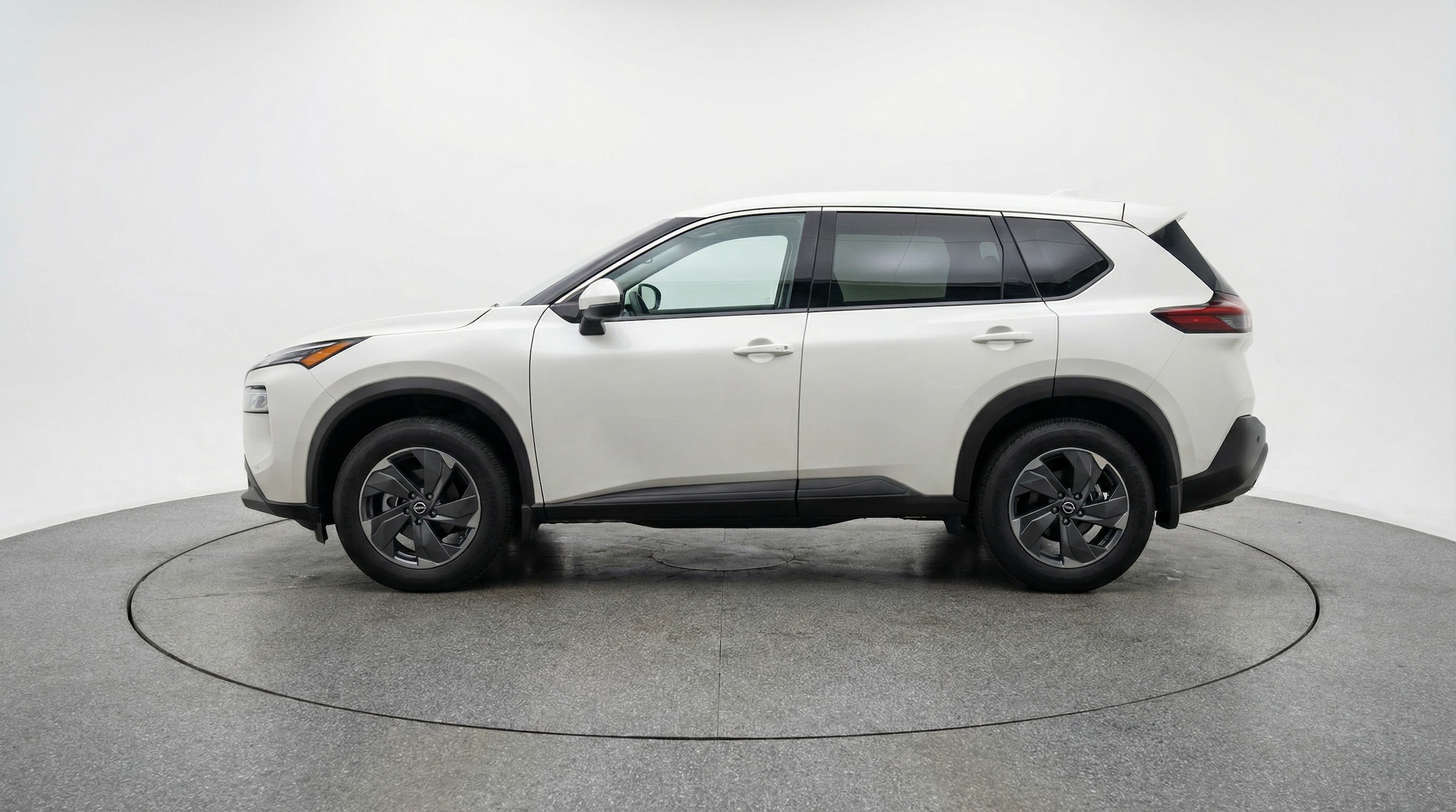 Thumbnail: 2025 Nissan Rogue - 4