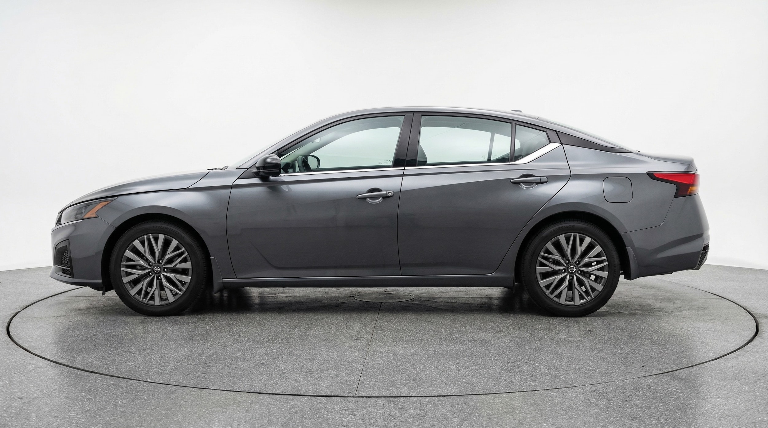 Thumbnail: 2025 Nissan Altima - 4