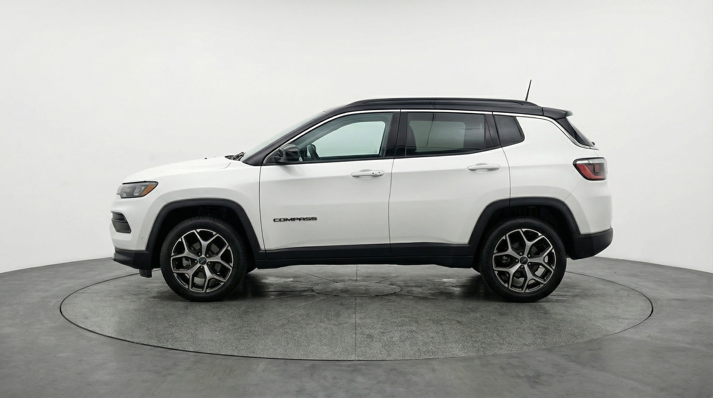 Thumbnail: 2025 Jeep Compass - 4