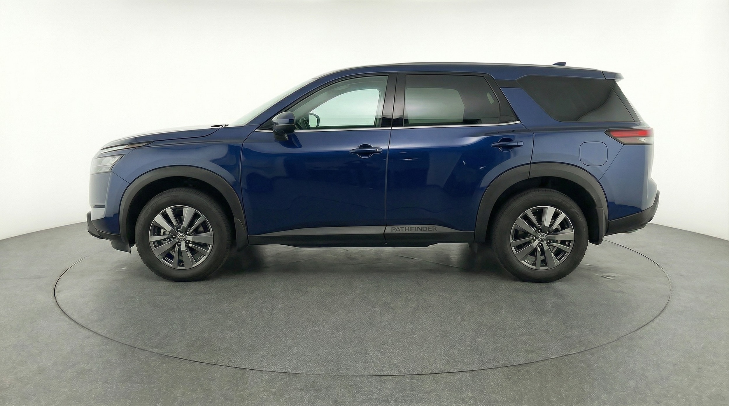 Thumbnail: 2025 Nissan Pathfinder - 4