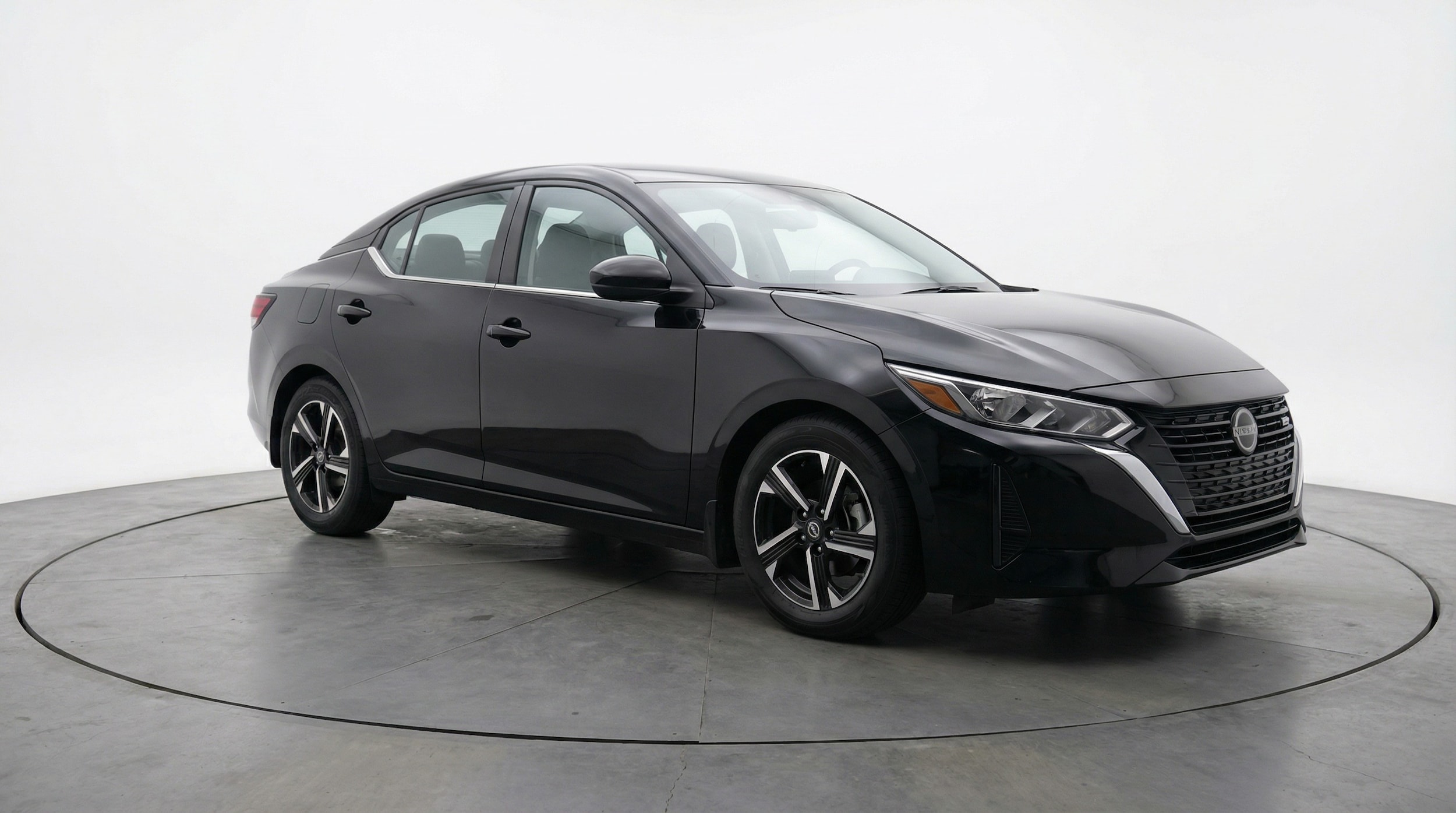 Thumbnail: 2025 Nissan Sentra - 1