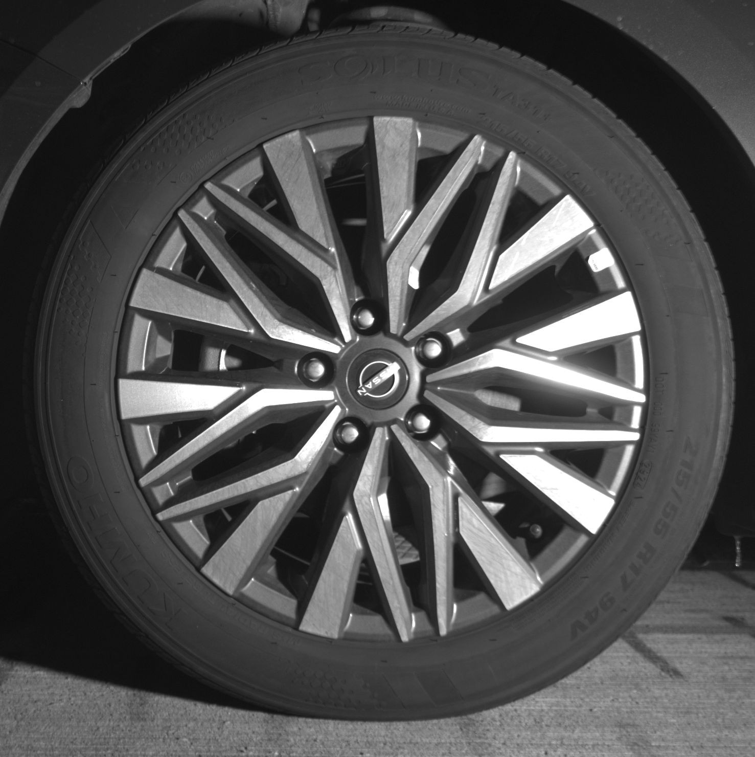 Thumbnail: 2025 Nissan Altima - 9