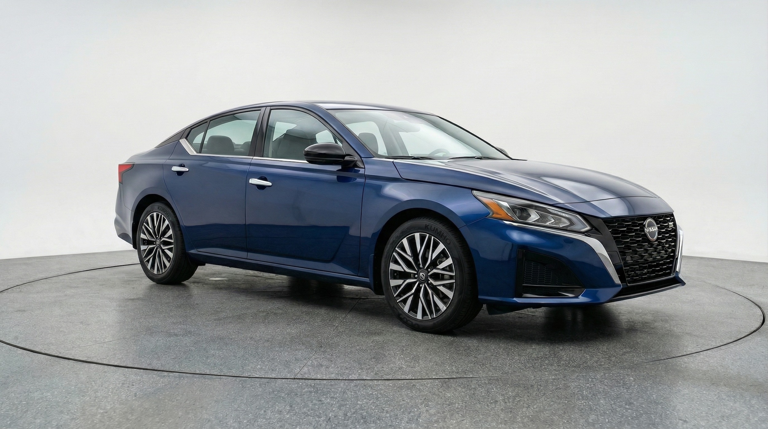 Thumbnail: 2025 Nissan Altima - 1