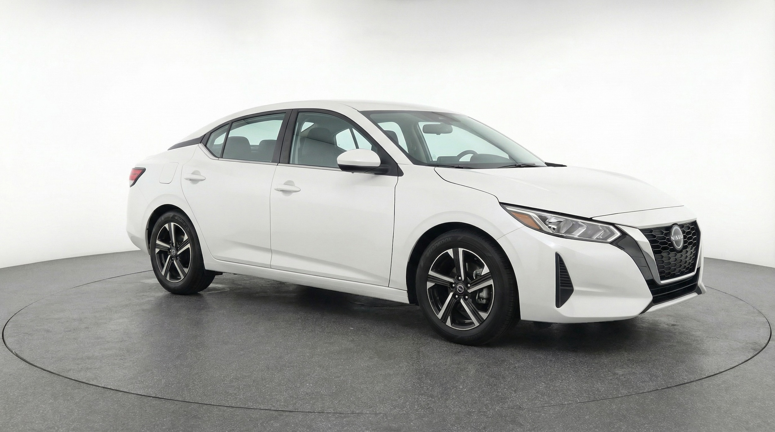 Thumbnail: 2025 Nissan Sentra - 1