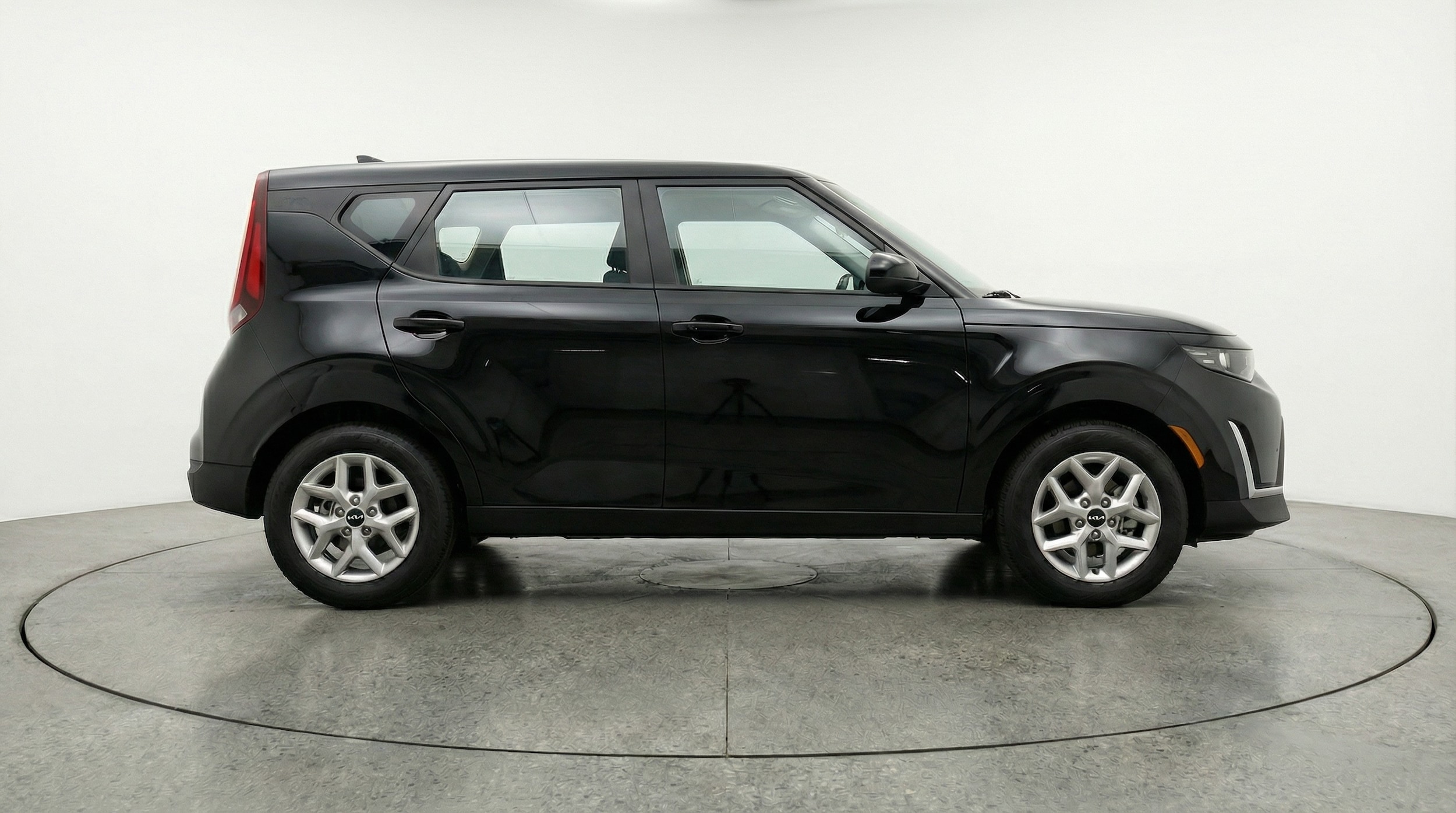 Thumbnail: 2025 Kia Soul - 8