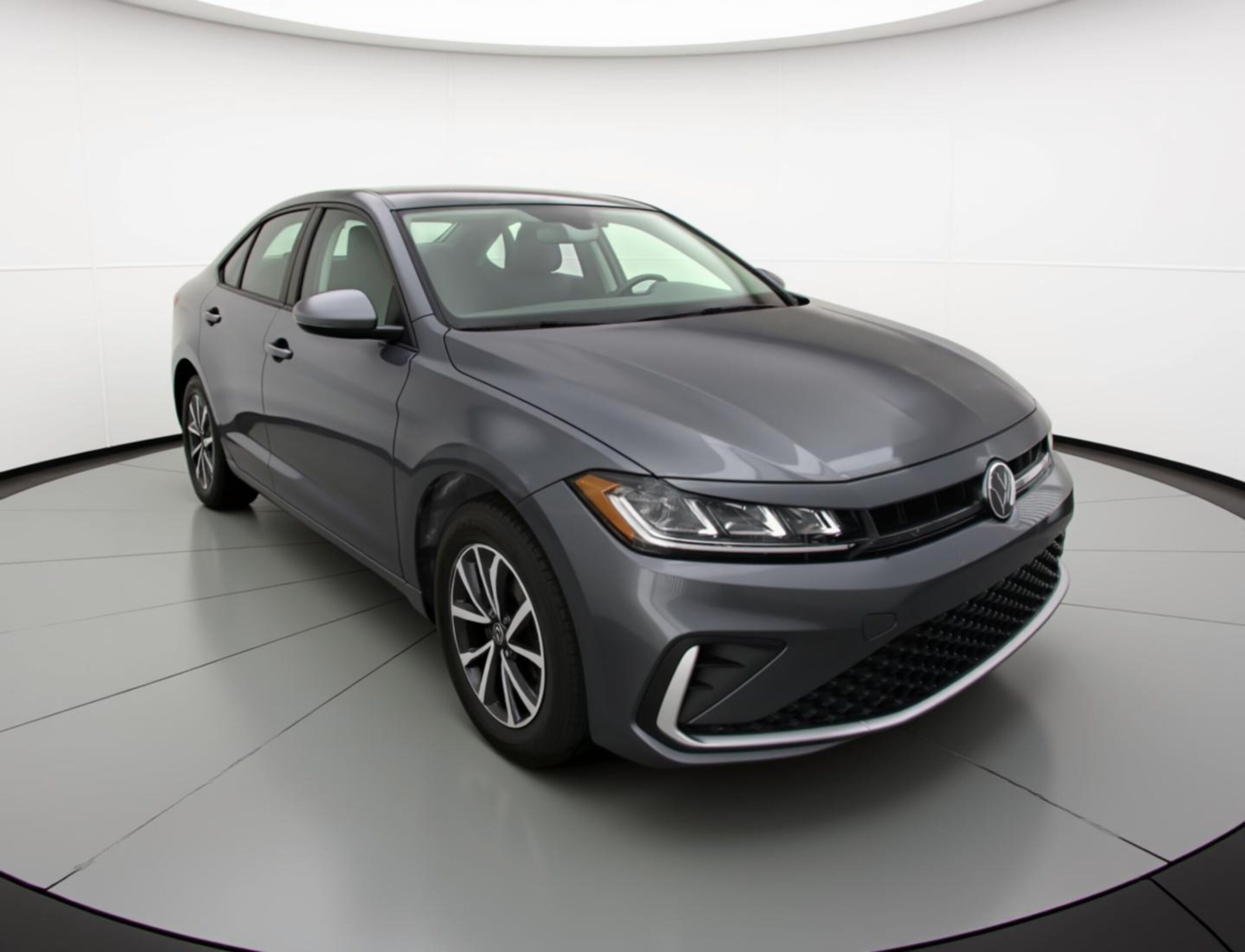 Thumbnail: 2025 Volkswagen Jetta - 1