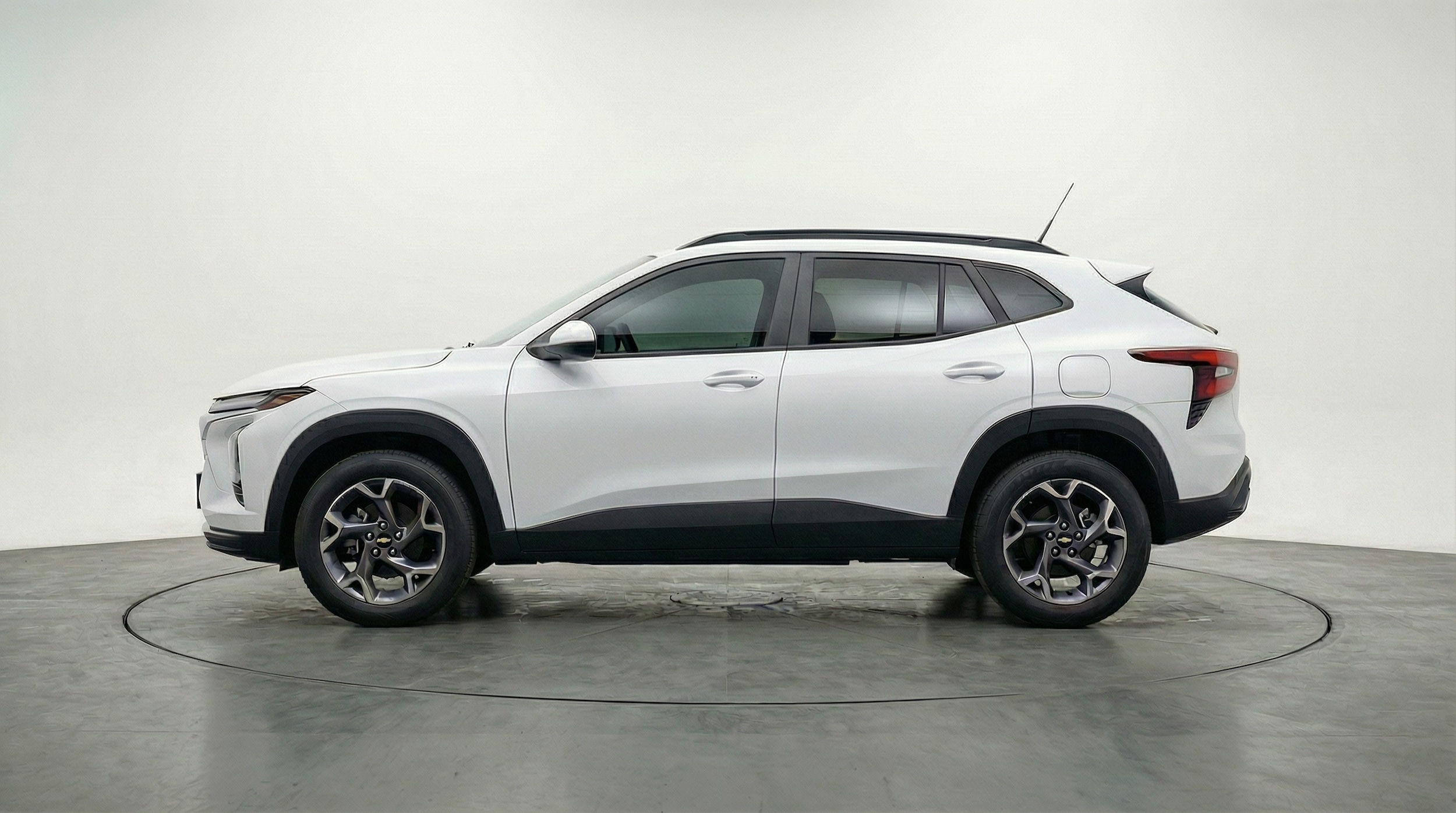 Thumbnail: 2025 Chevrolet Trax - 4