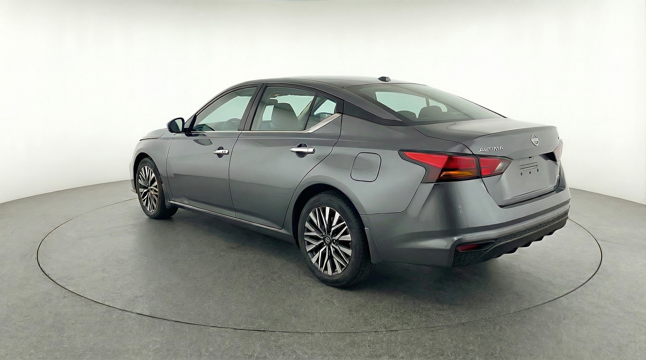 Thumbnail: 2025 Nissan Altima - 5