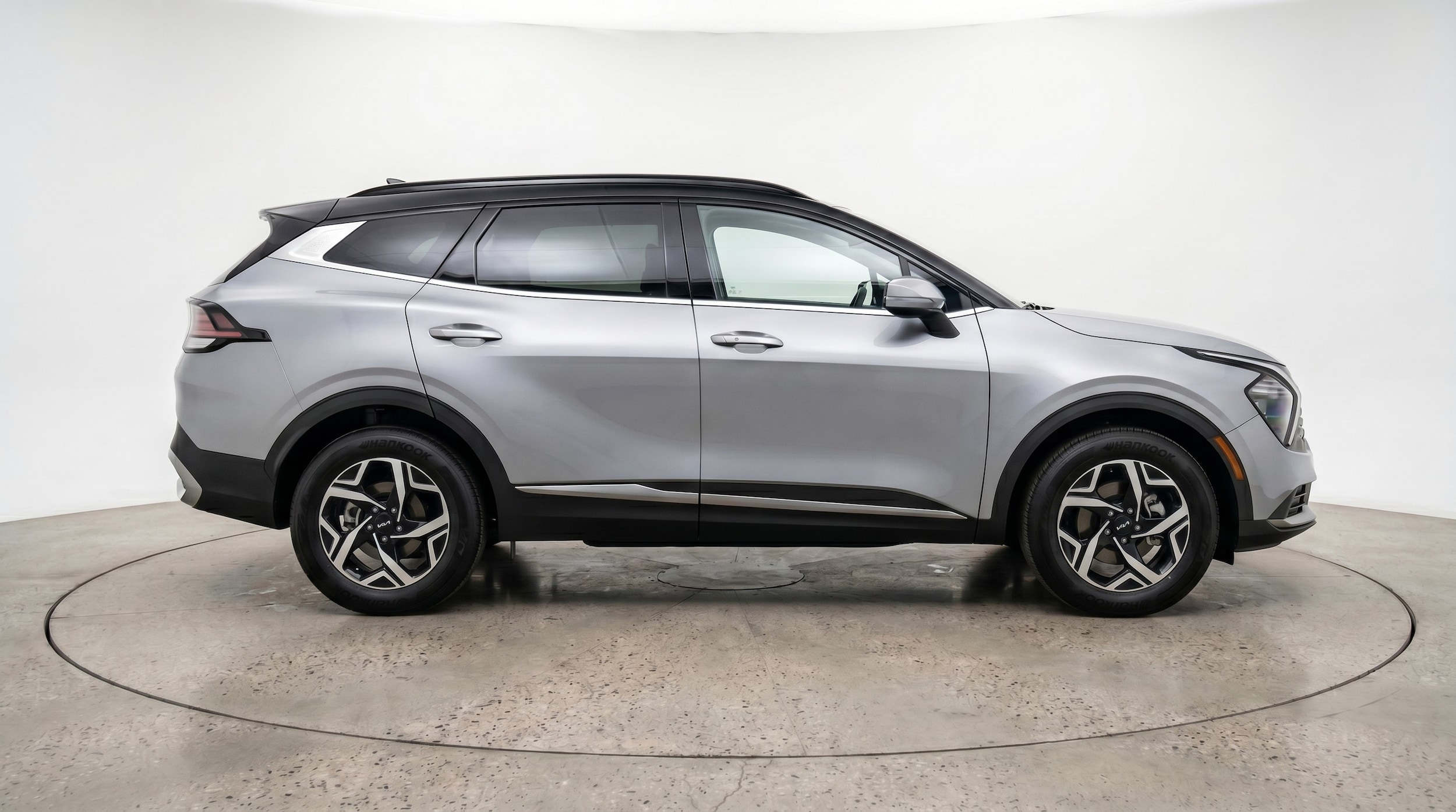 Thumbnail: 2025 Kia Sportage - 8