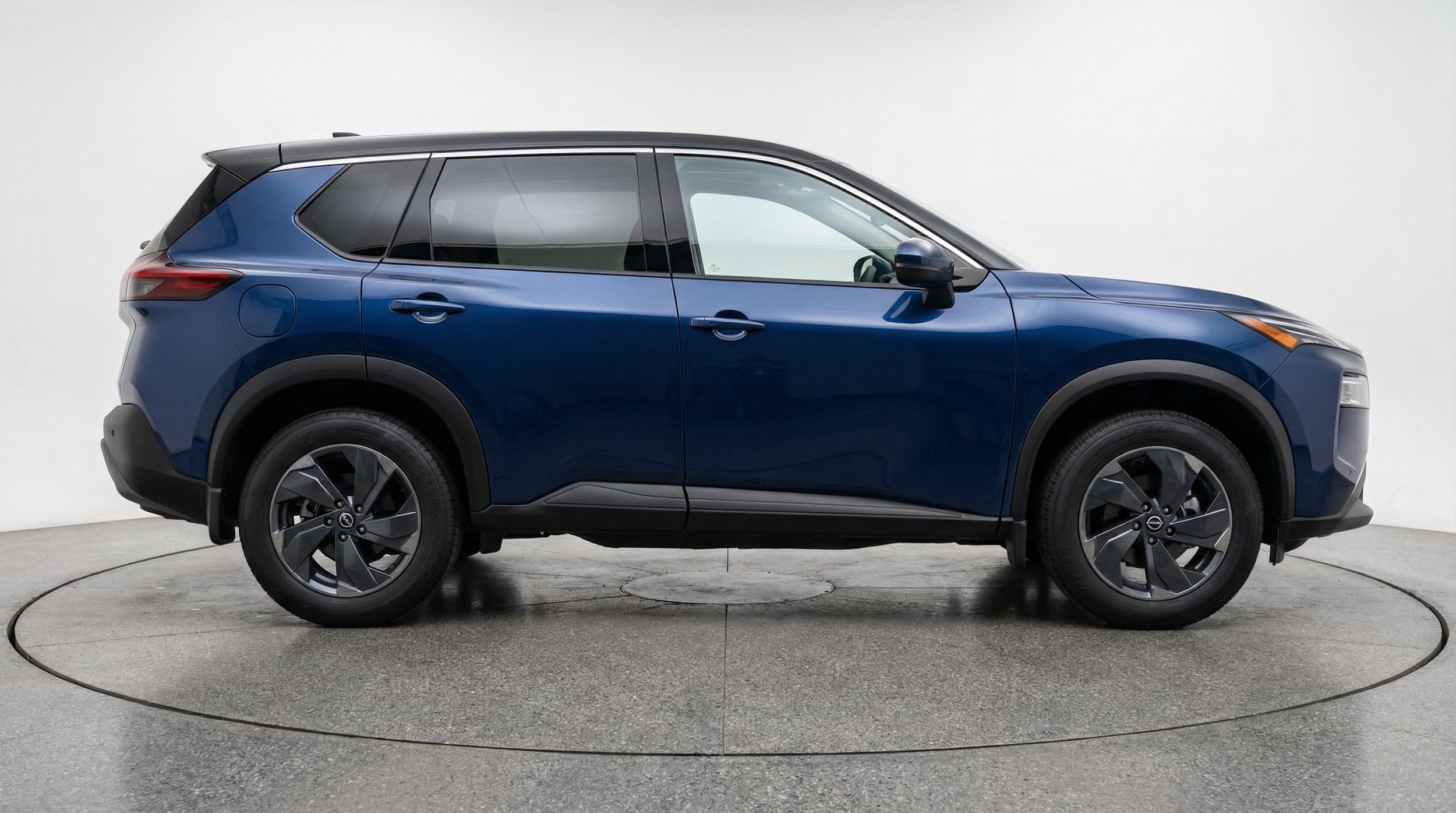 Thumbnail: 2025 Nissan Rogue - 8