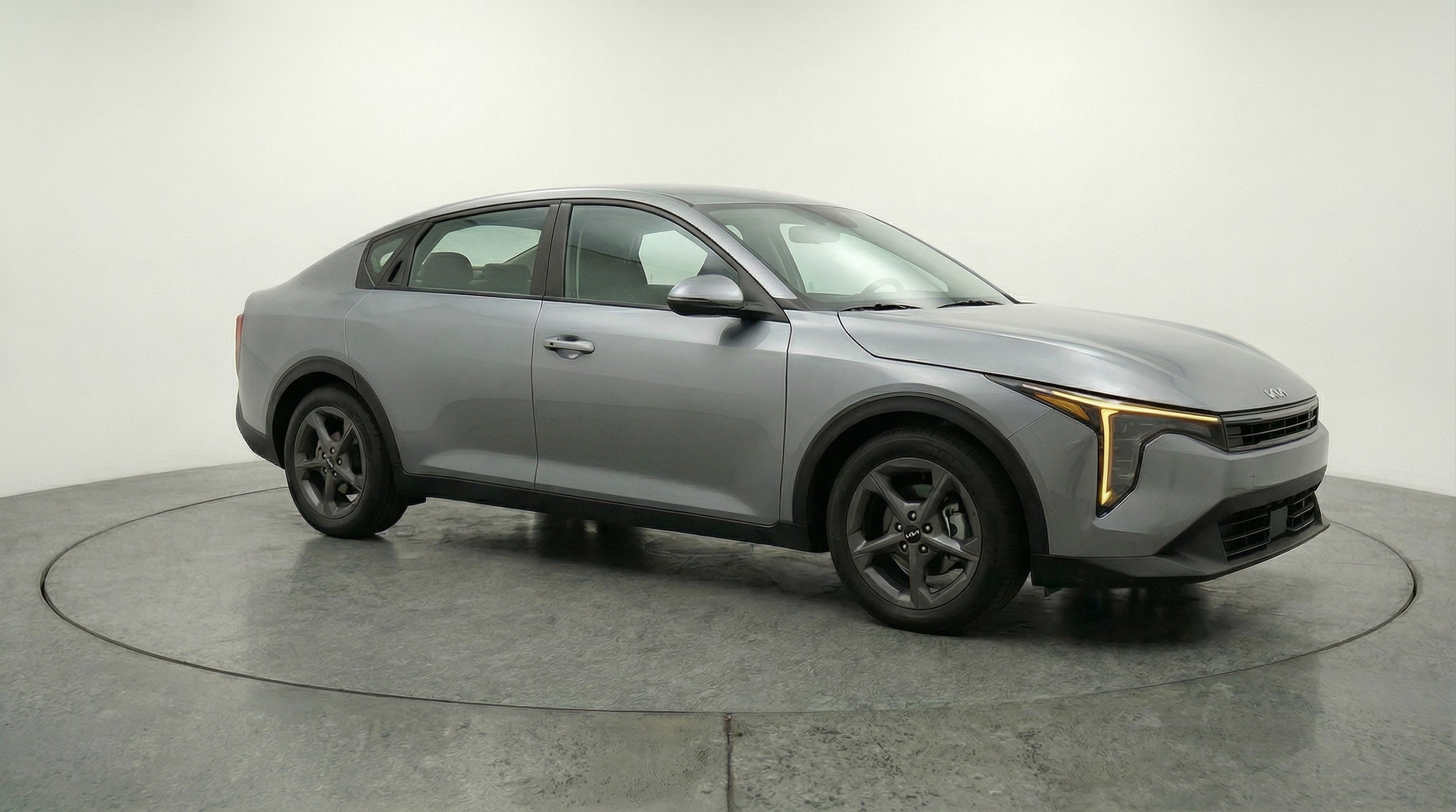 Thumbnail: 2025 Kia K4 - 1