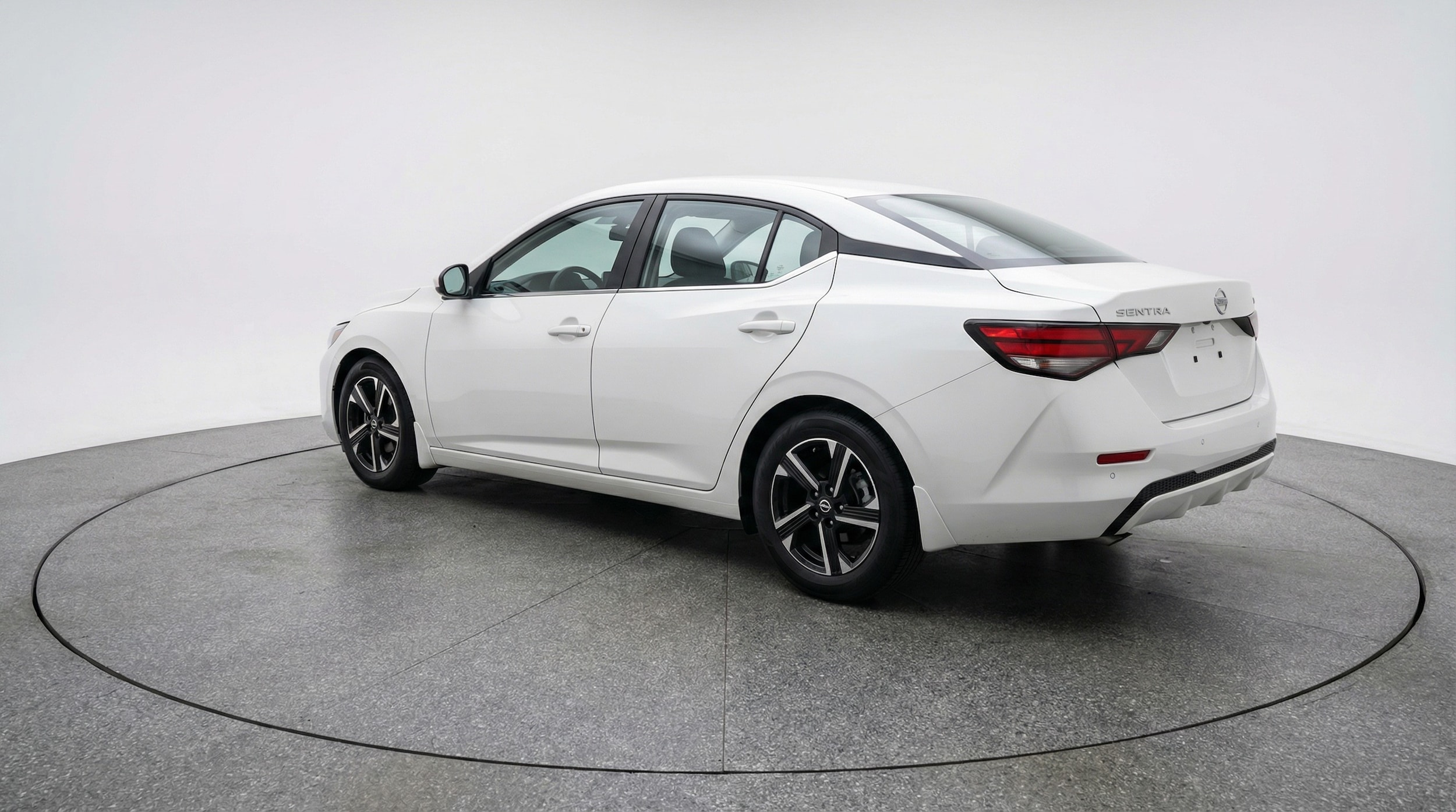 Thumbnail: 2025 Nissan Sentra - 5