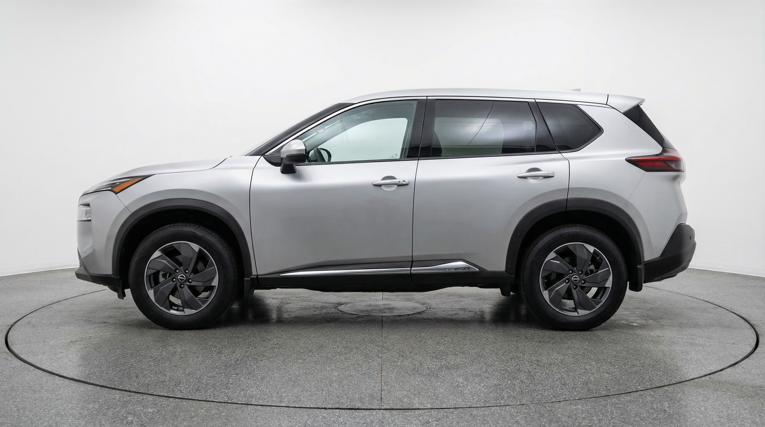 Thumbnail: 2025 Nissan Rogue - 4