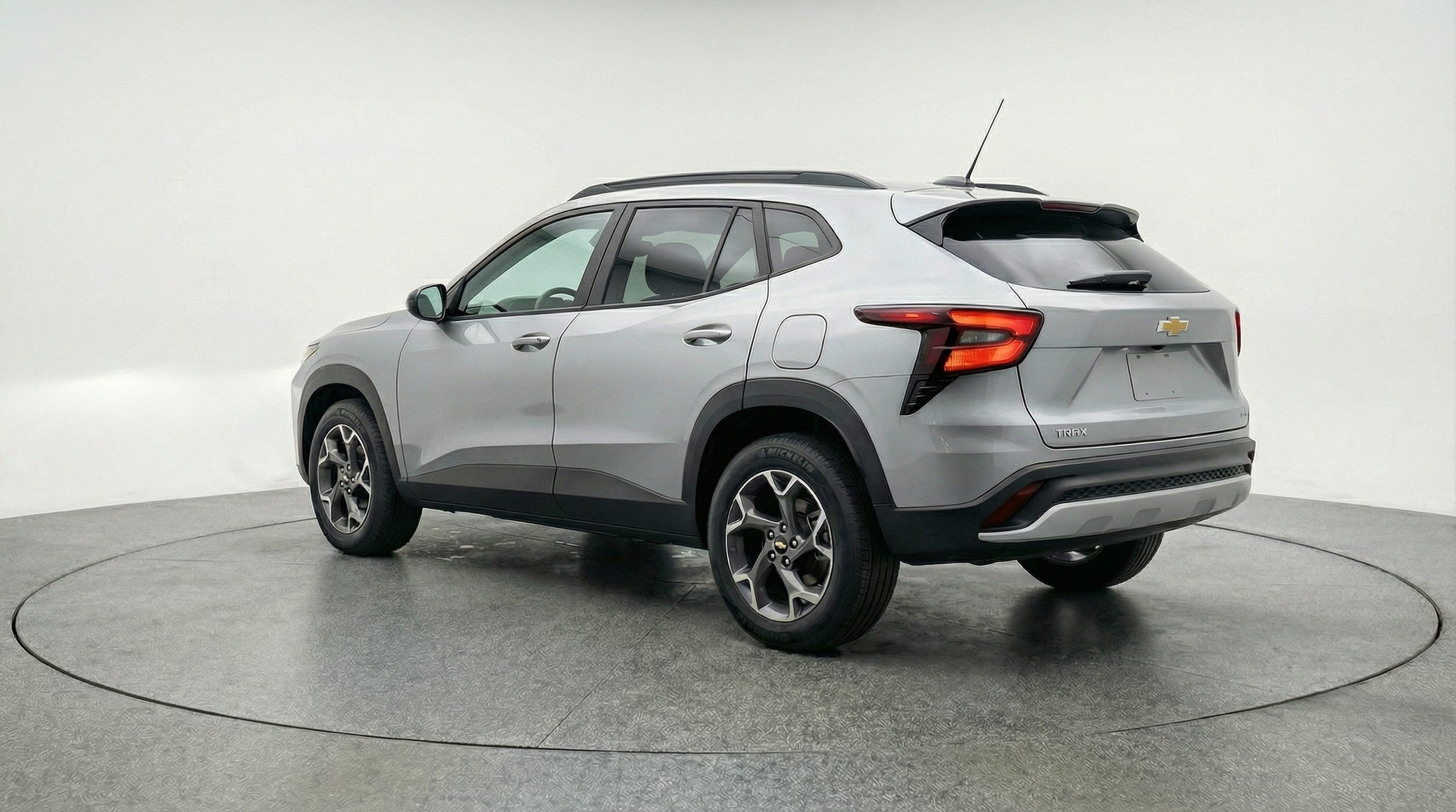 Thumbnail: 2025 Chevrolet Trax - 5