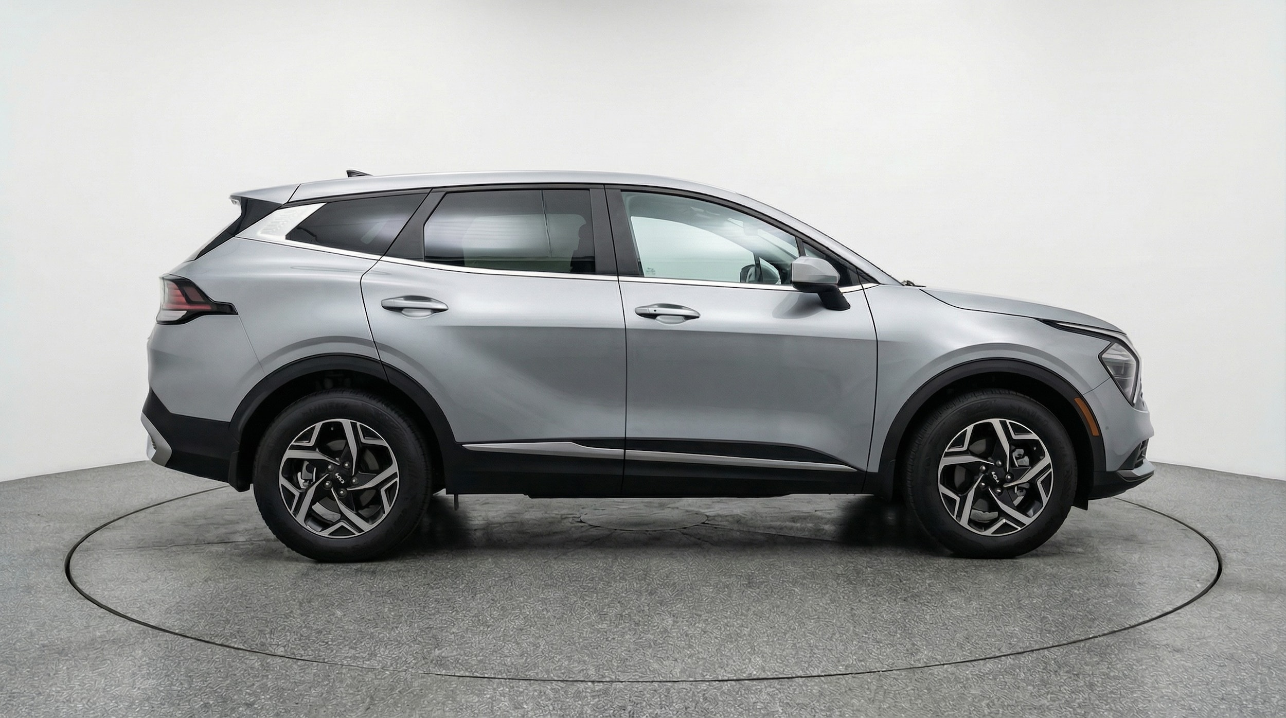 Thumbnail: 2025 Kia Sportage - 8