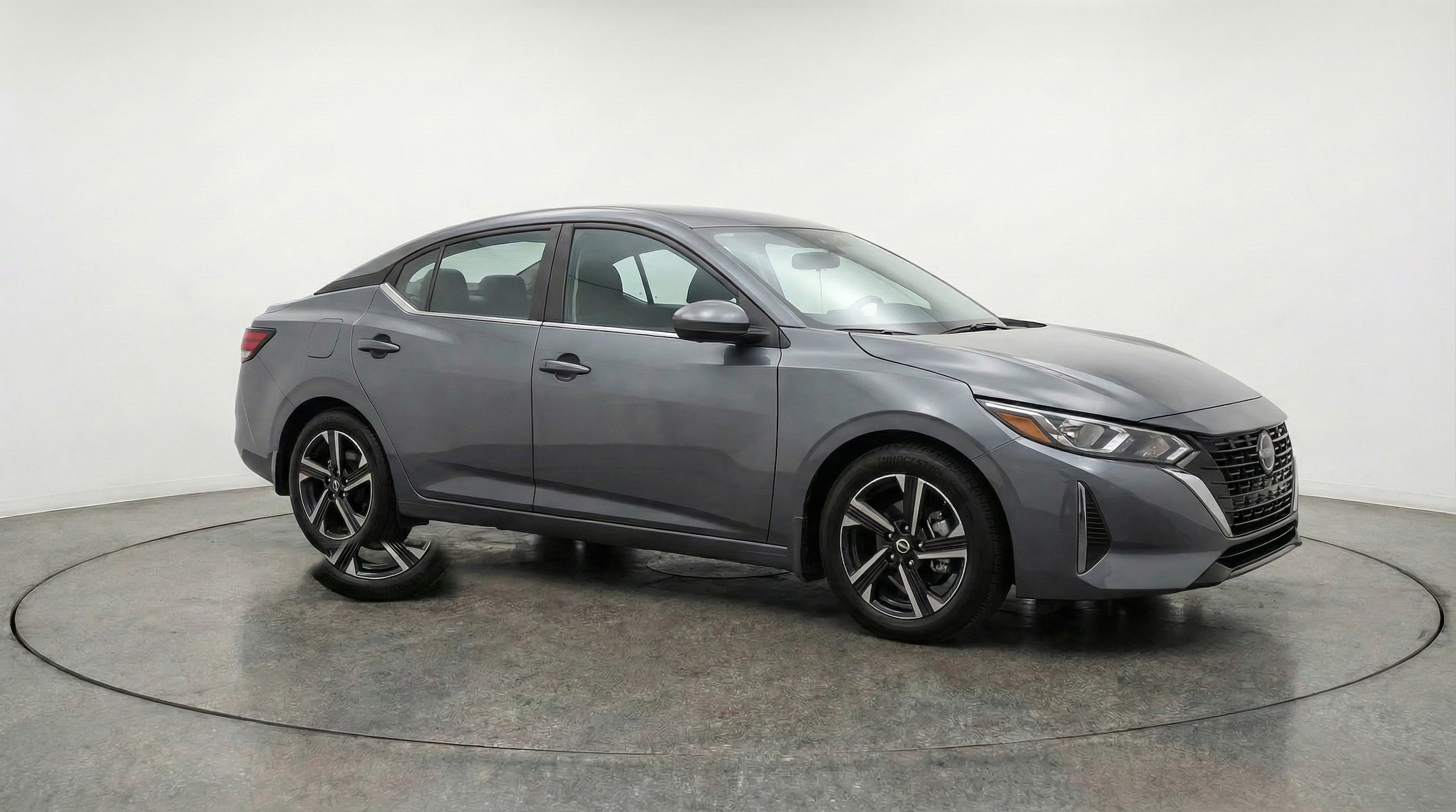 Thumbnail: 2025 Nissan Sentra - 1