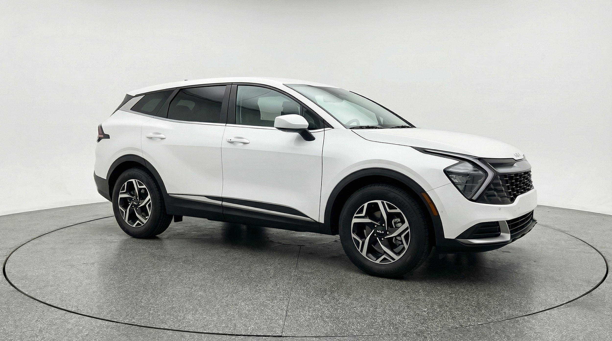 Thumbnail: 2025 Kia Sportage - 1