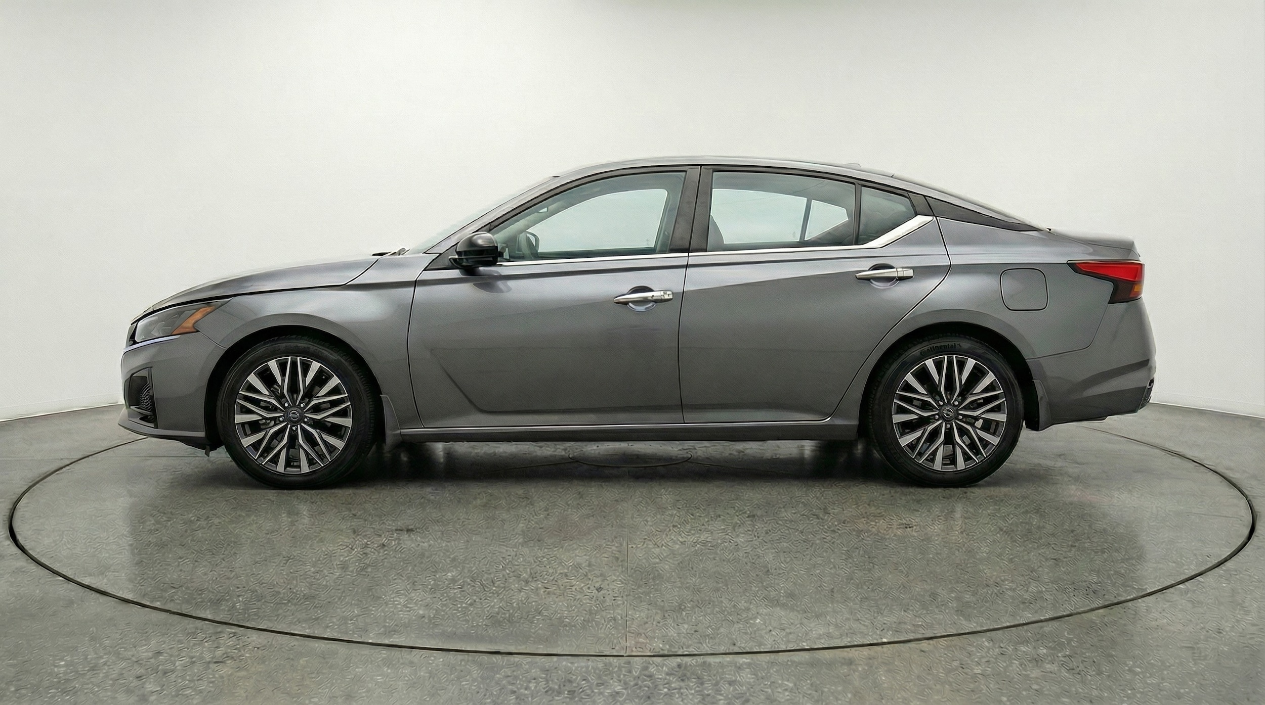 Thumbnail: 2025 Nissan Altima - 4