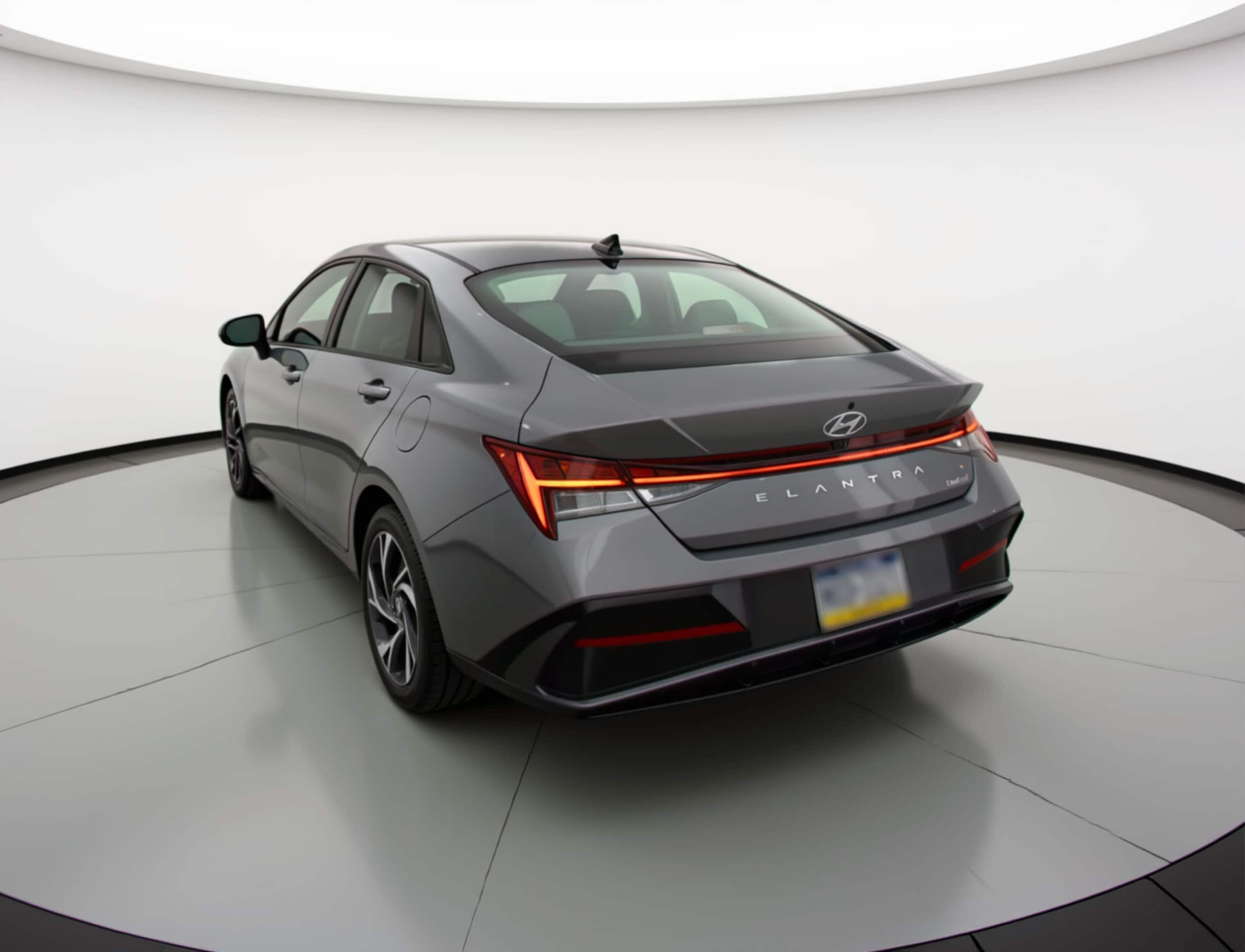 Thumbnail: 2025 Hyundai Elantra - 5