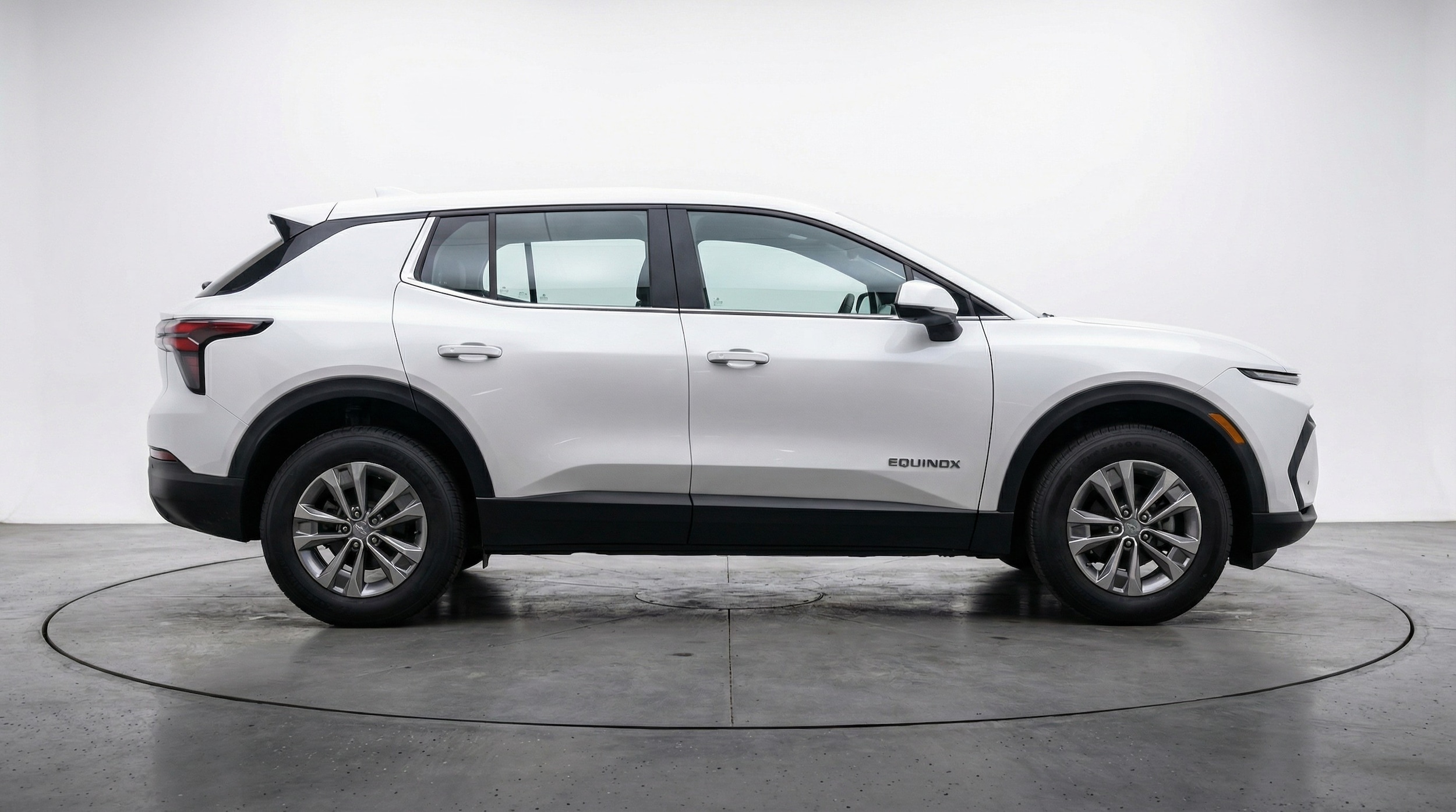 Thumbnail: 2025 Chevrolet Equinox - 8