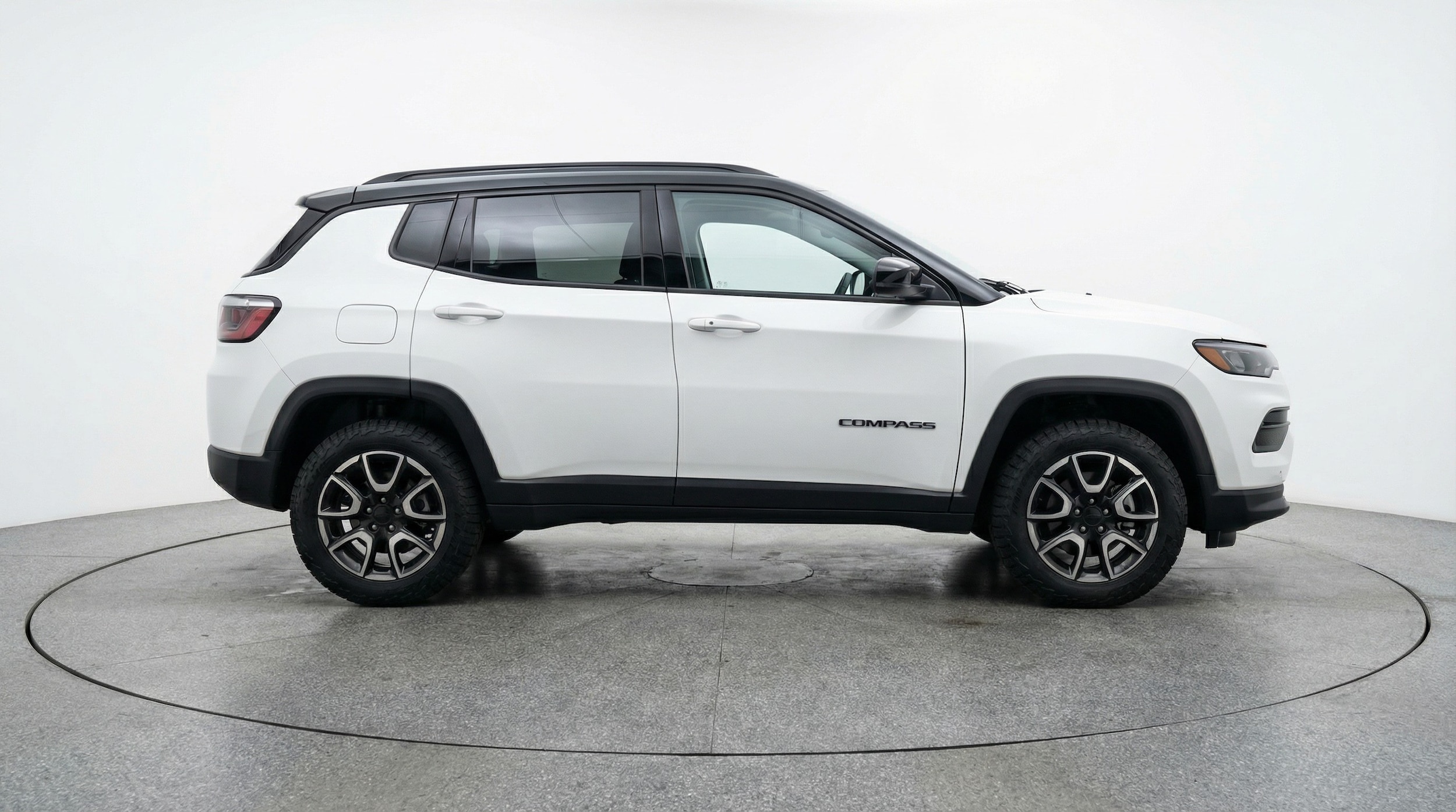 Thumbnail: 2025 Jeep Compass - 8
