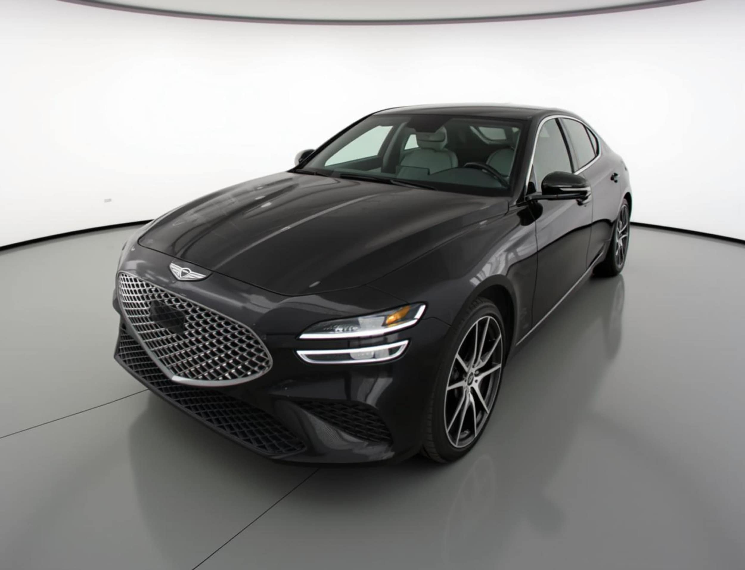 Thumbnail: 2025 Genesis G70 - 3