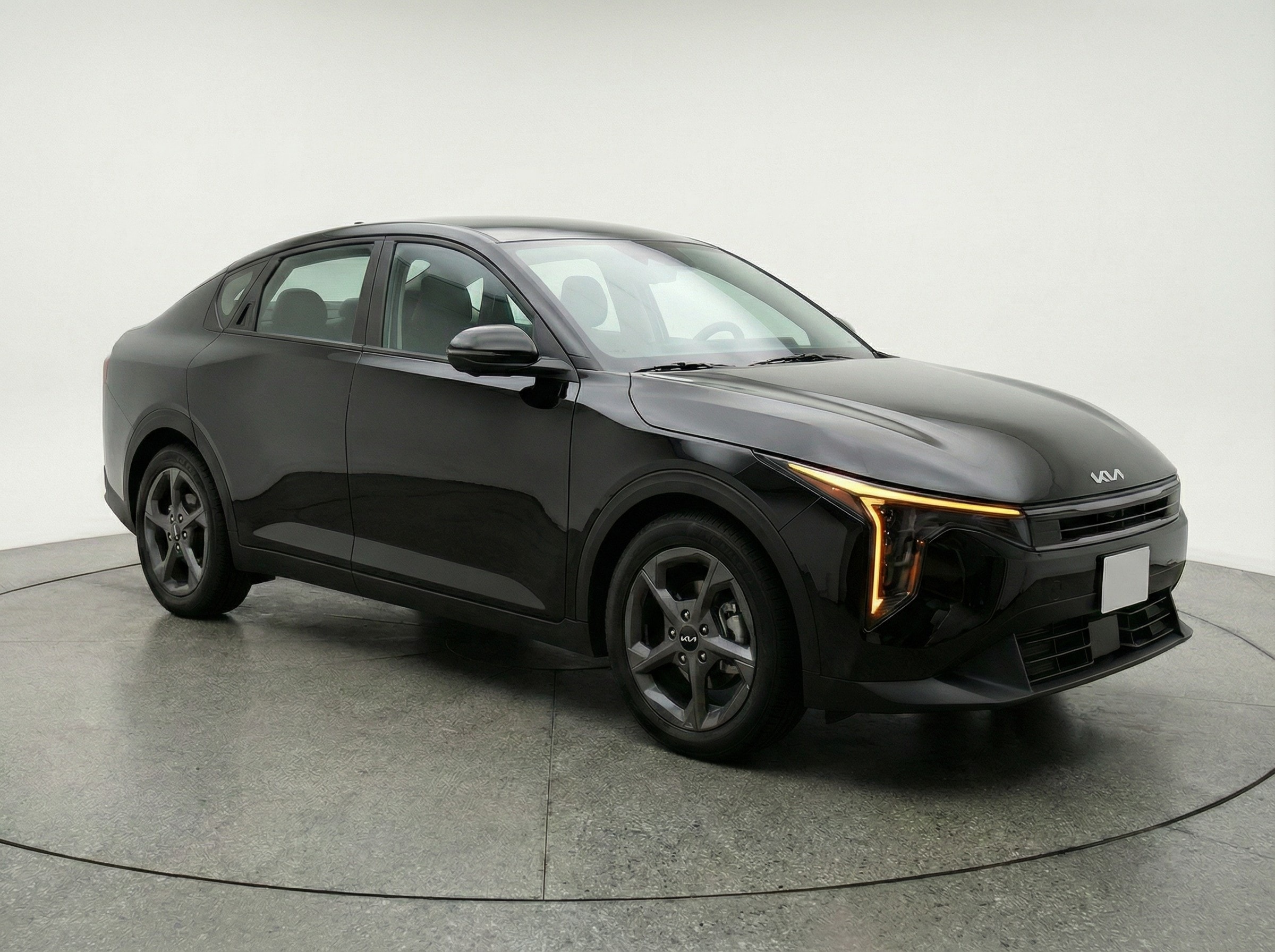 Thumbnail: 2025 Kia K4 - 1