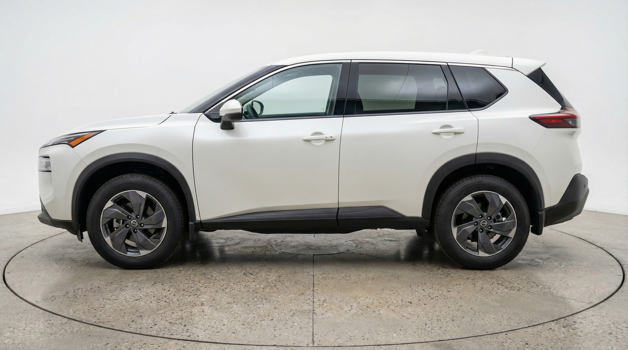 Thumbnail: 2025 Nissan Rogue - 4