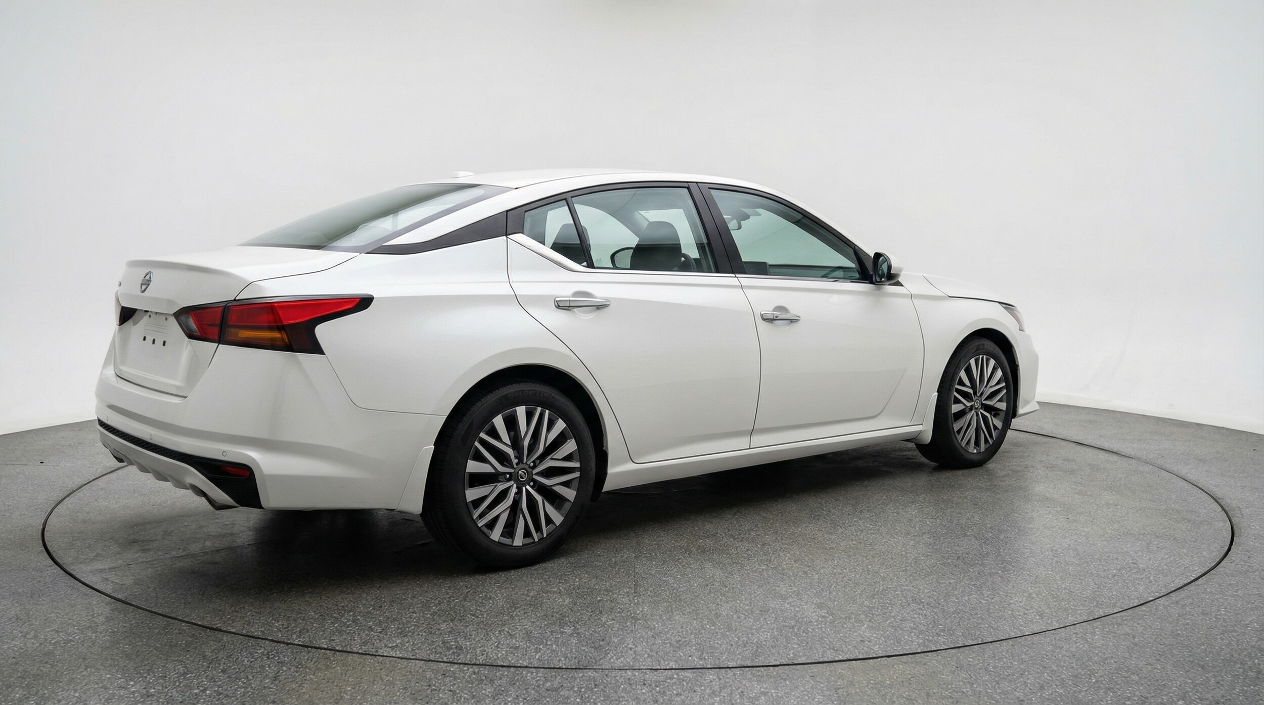 Thumbnail: 2025 Nissan Altima - 7