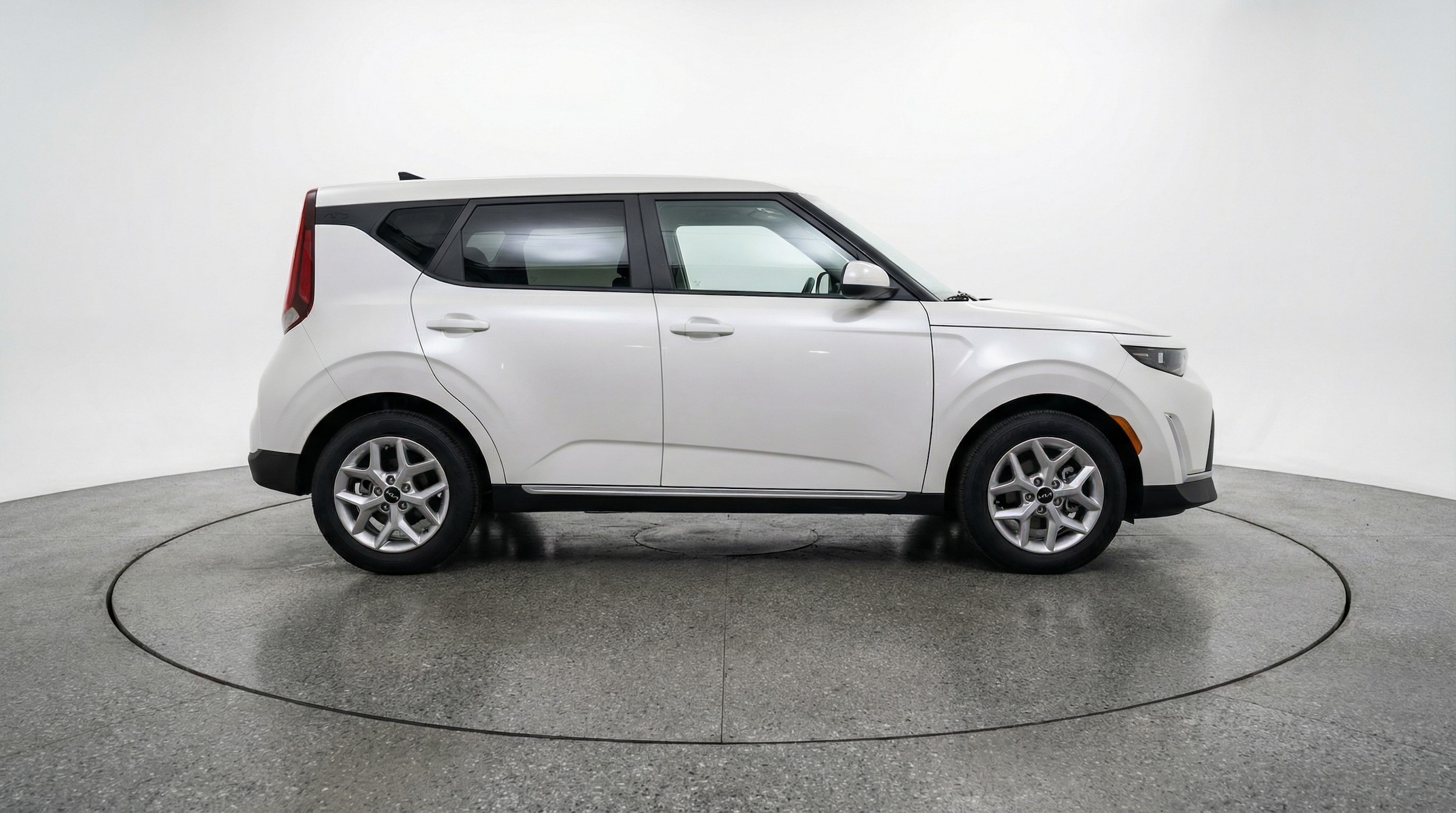 Thumbnail: 2025 Kia Soul - 8