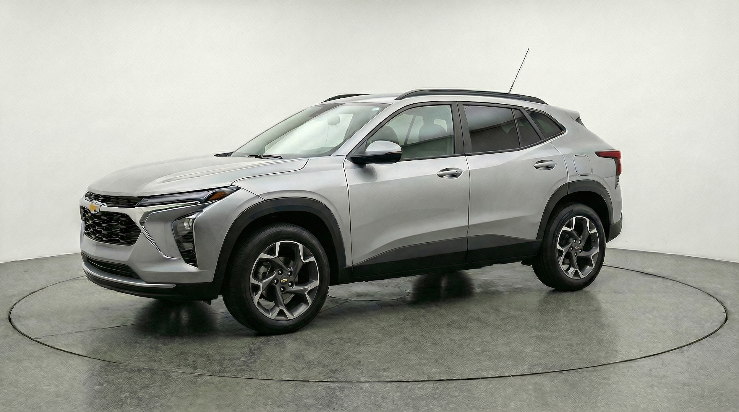 Thumbnail: 2025 Chevrolet Trax - 3