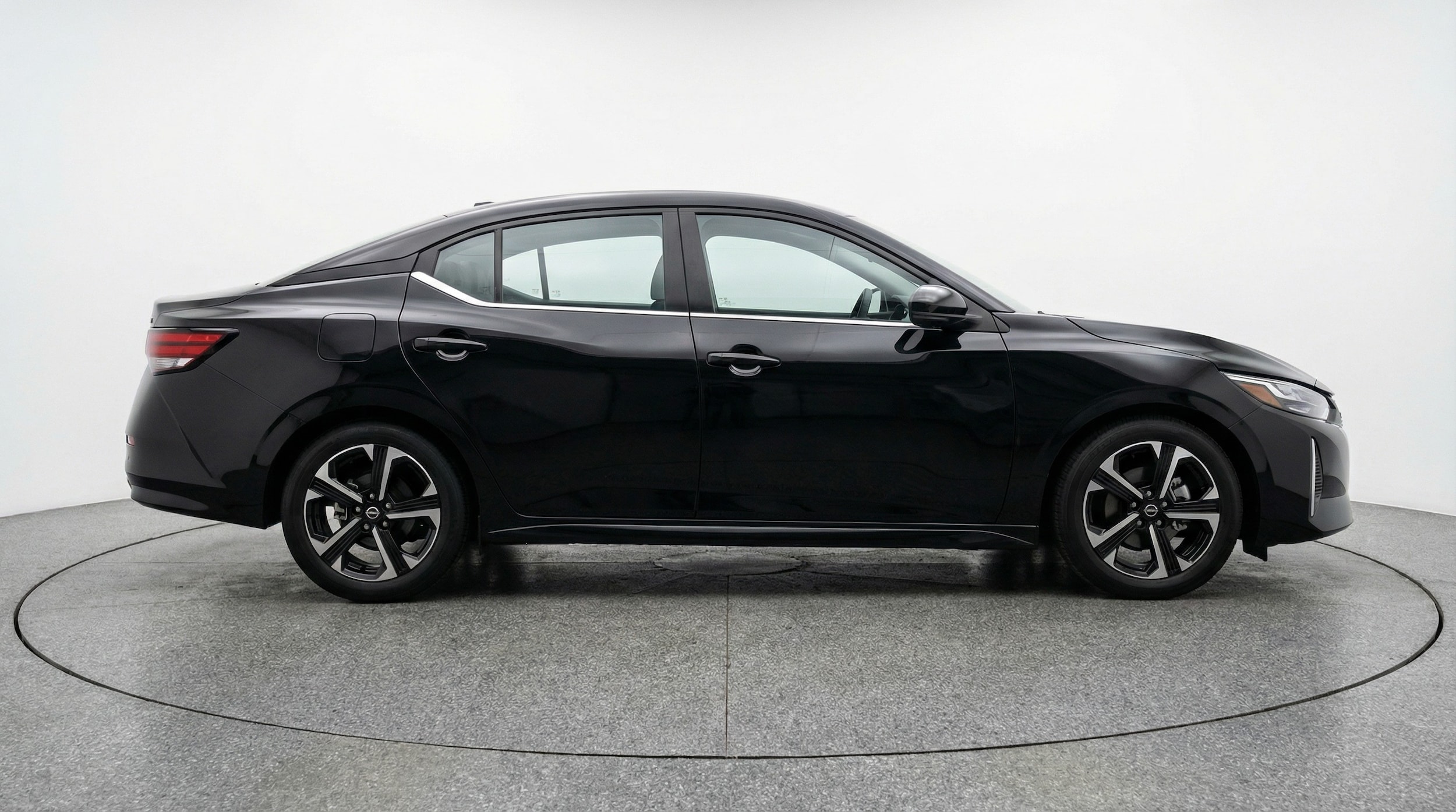 Thumbnail: 2025 Nissan Sentra - 8