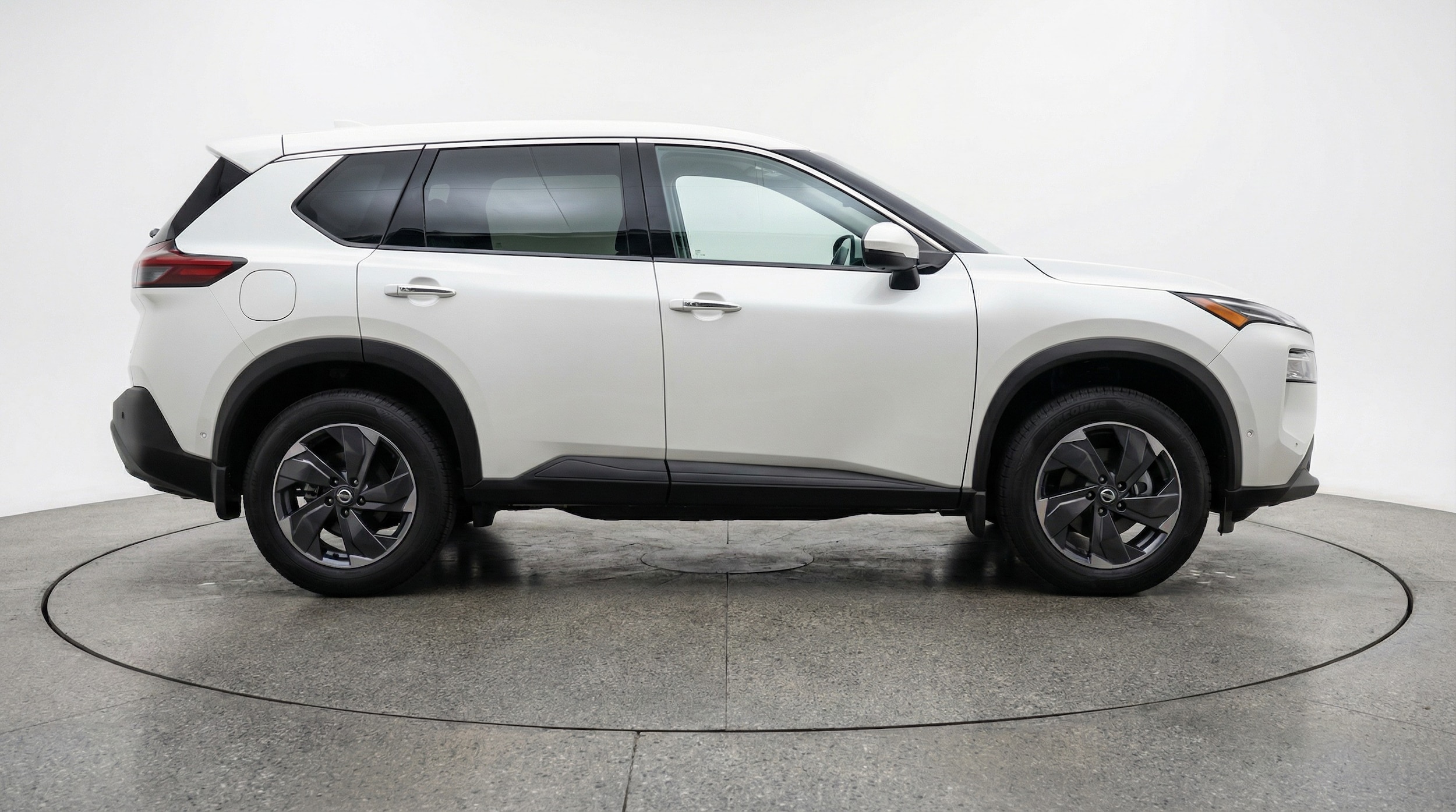 Thumbnail: 2025 Nissan Rogue - 8