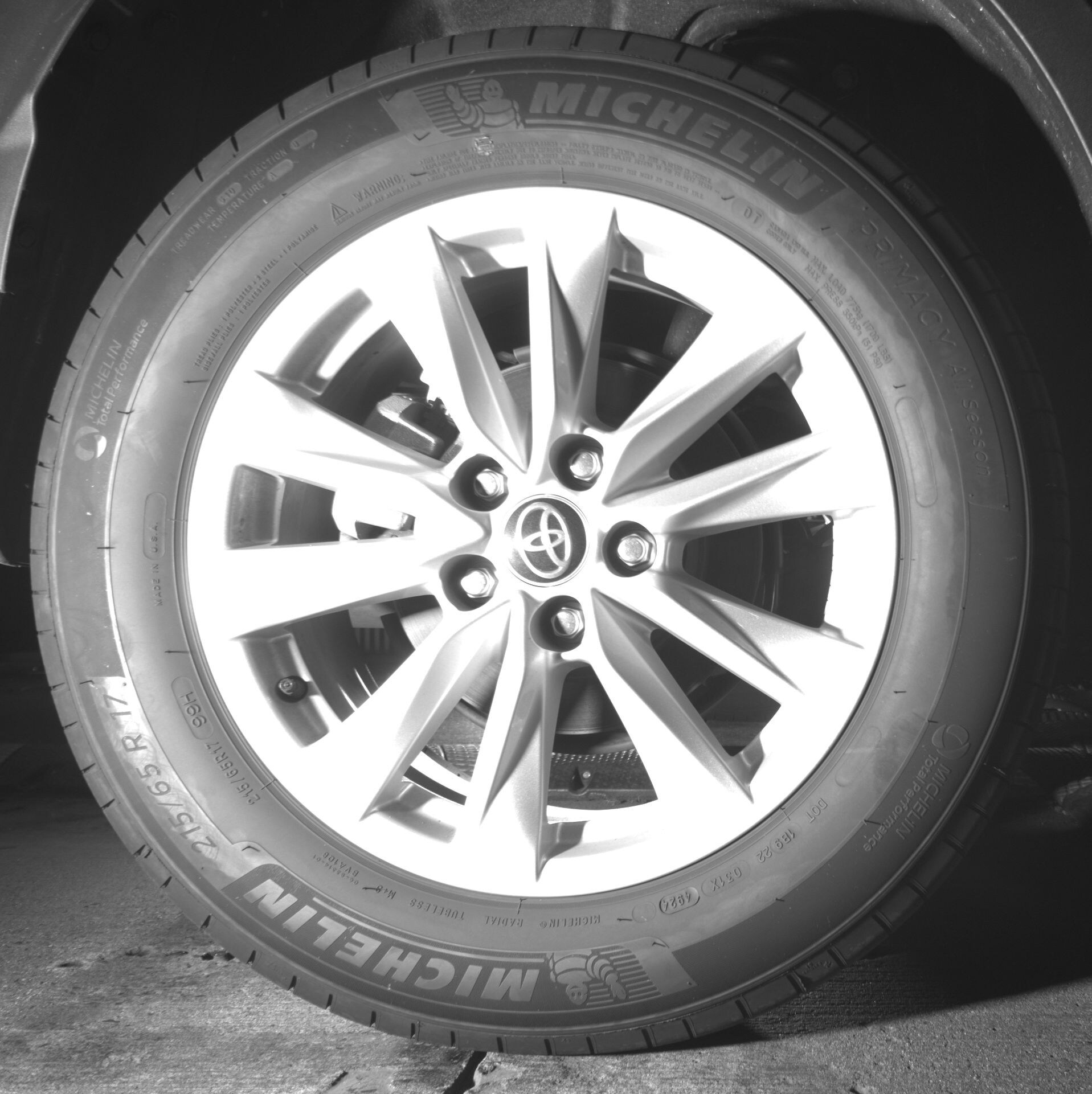 Thumbnail: 2025 Toyota Corolla Cross - 12