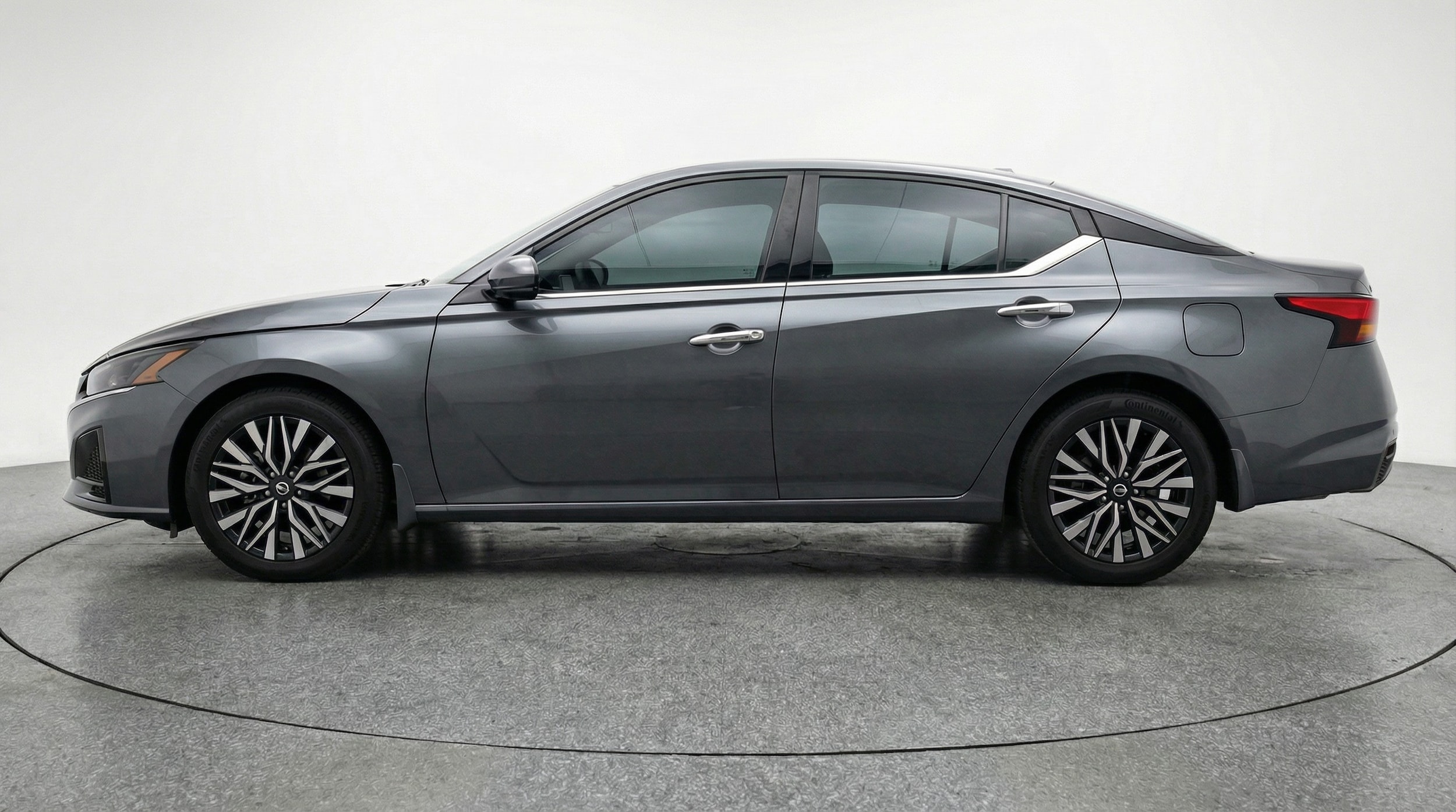 Thumbnail: 2025 Nissan Altima - 4